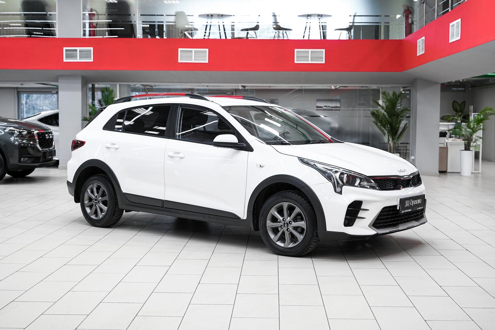 Kia Rio 2021, белый, ДЦ Орехово
