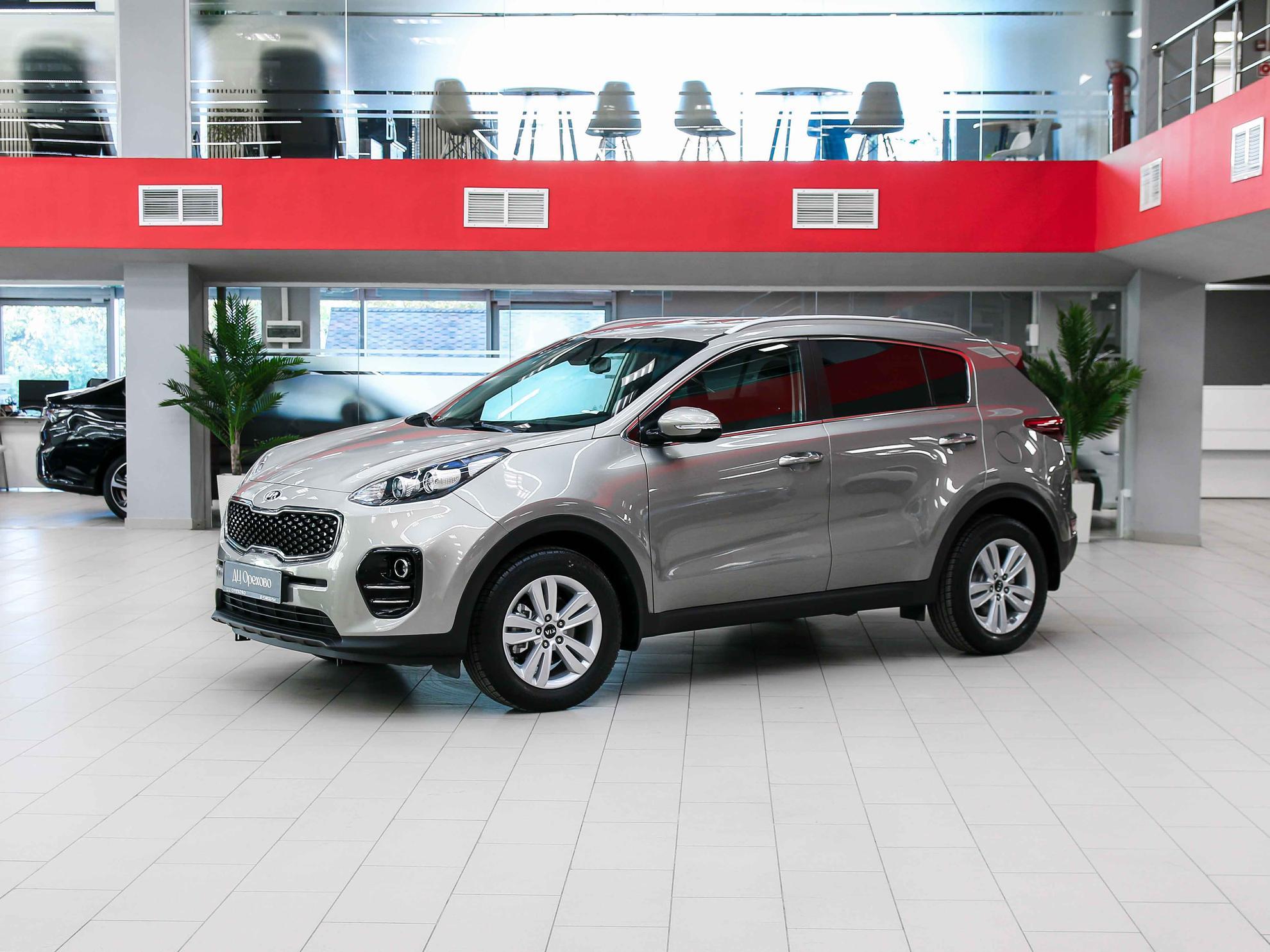 Kia Sportage 2016, серебряный, ДЦ Орехово