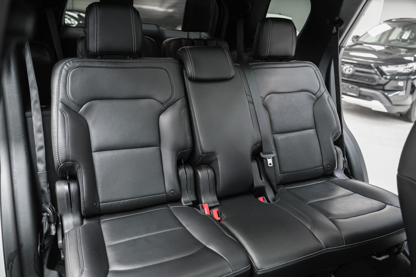 Ford Explorer 2017, белый, ДЦ Орехово