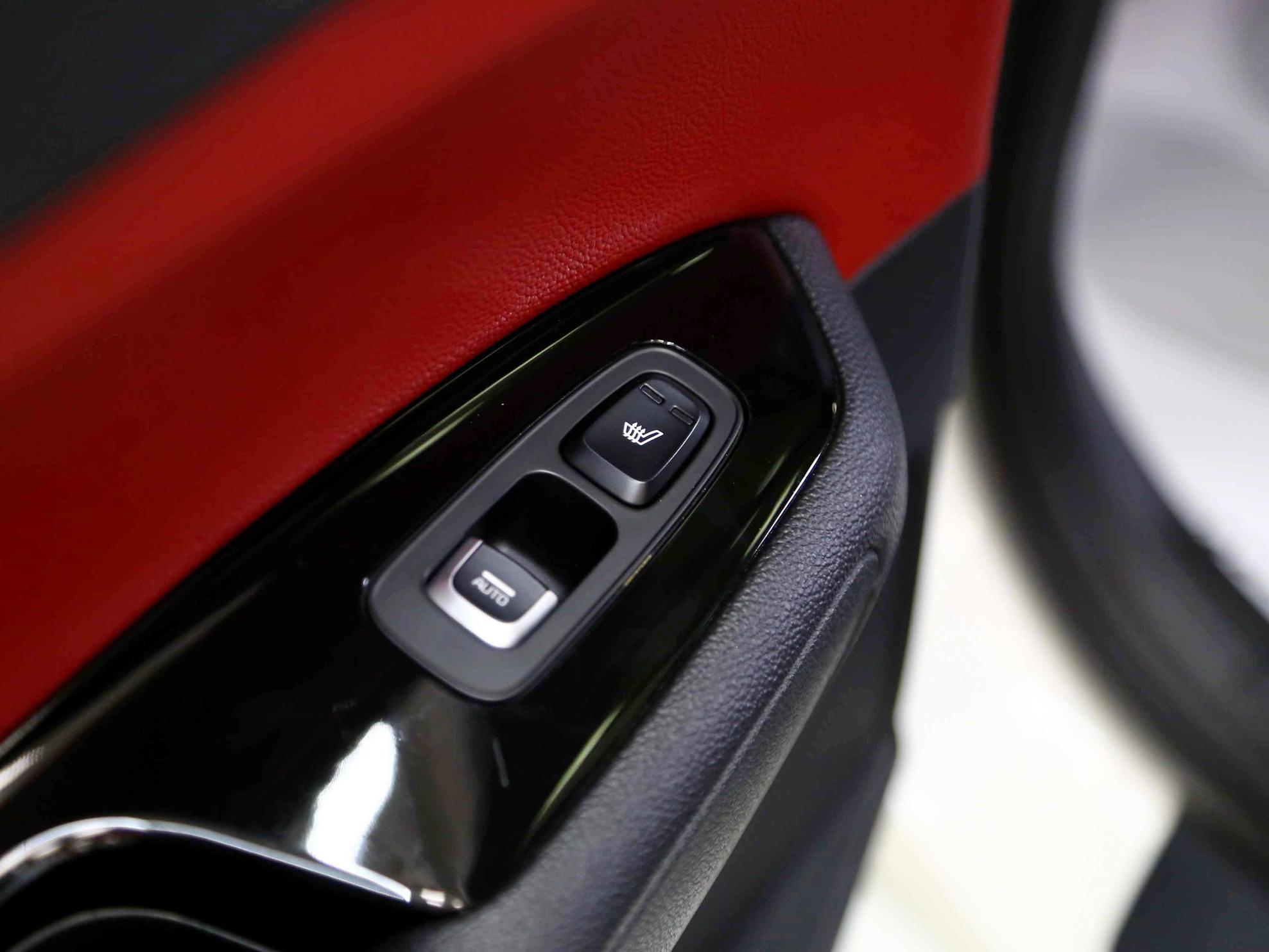 Kia Optima 2019, белый, ДЦ Орехово