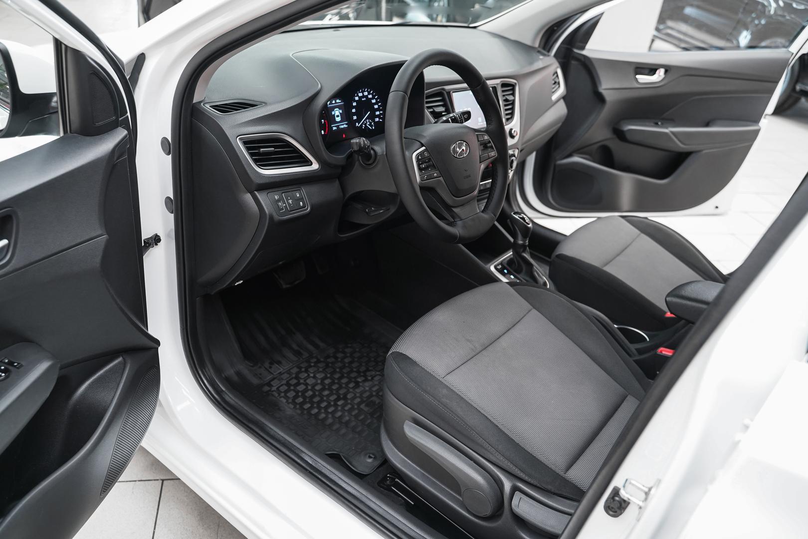 Hyundai Solaris 2017, белый, ДЦ Орехово