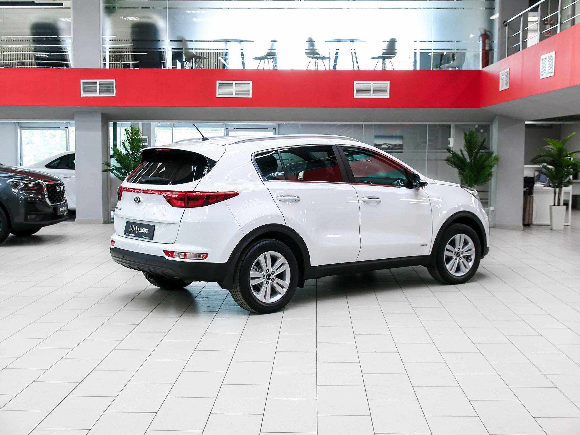 Kia Sportage 2016, белый, ДЦ Орехово