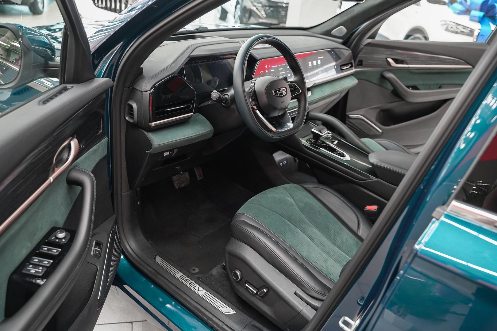 Geely Monjaro 2023, синий, ДЦ Орехово