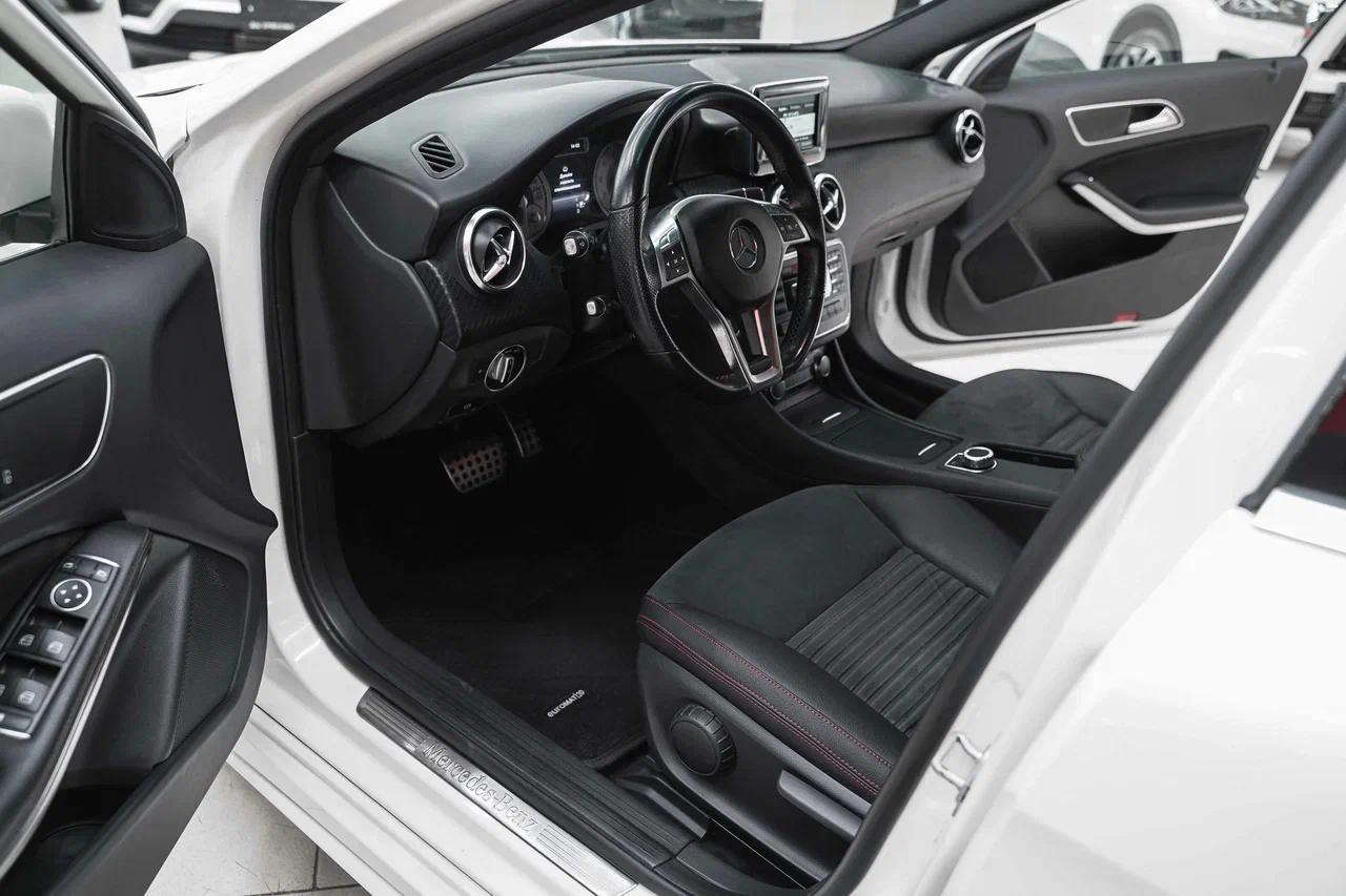 Mercedes-Benz A-Класс 2013, белый, ДЦ Орехово