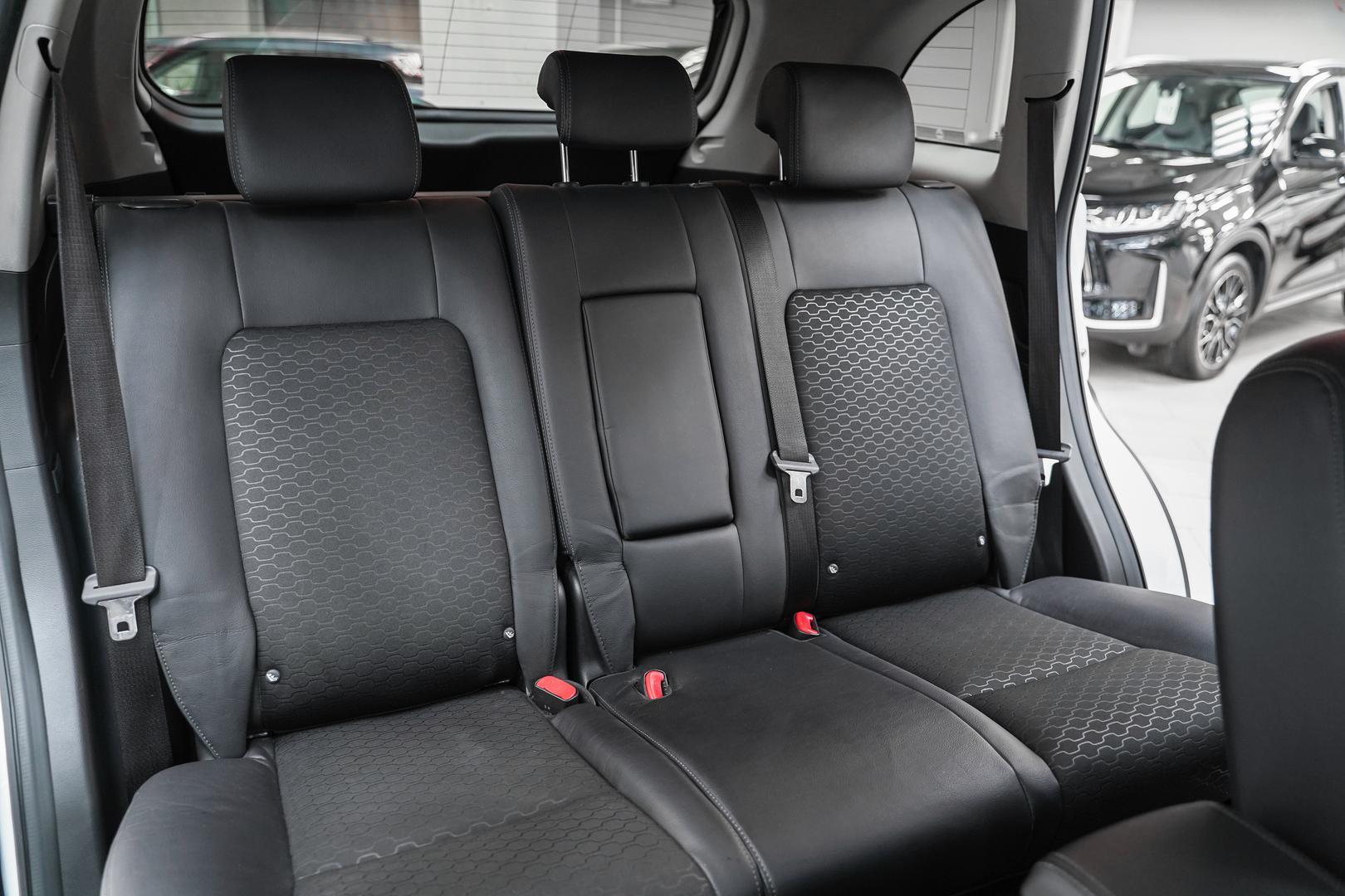 Chevrolet Captiva 2015, белый, ДЦ Орехово