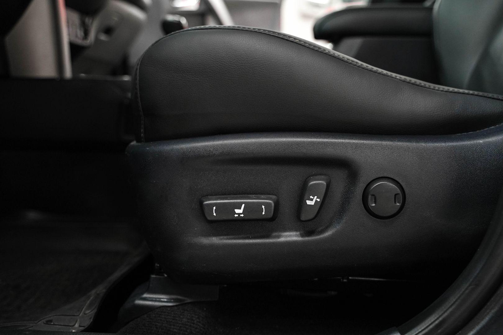 Toyota RAV4 2015, серый, ДЦ Орехово