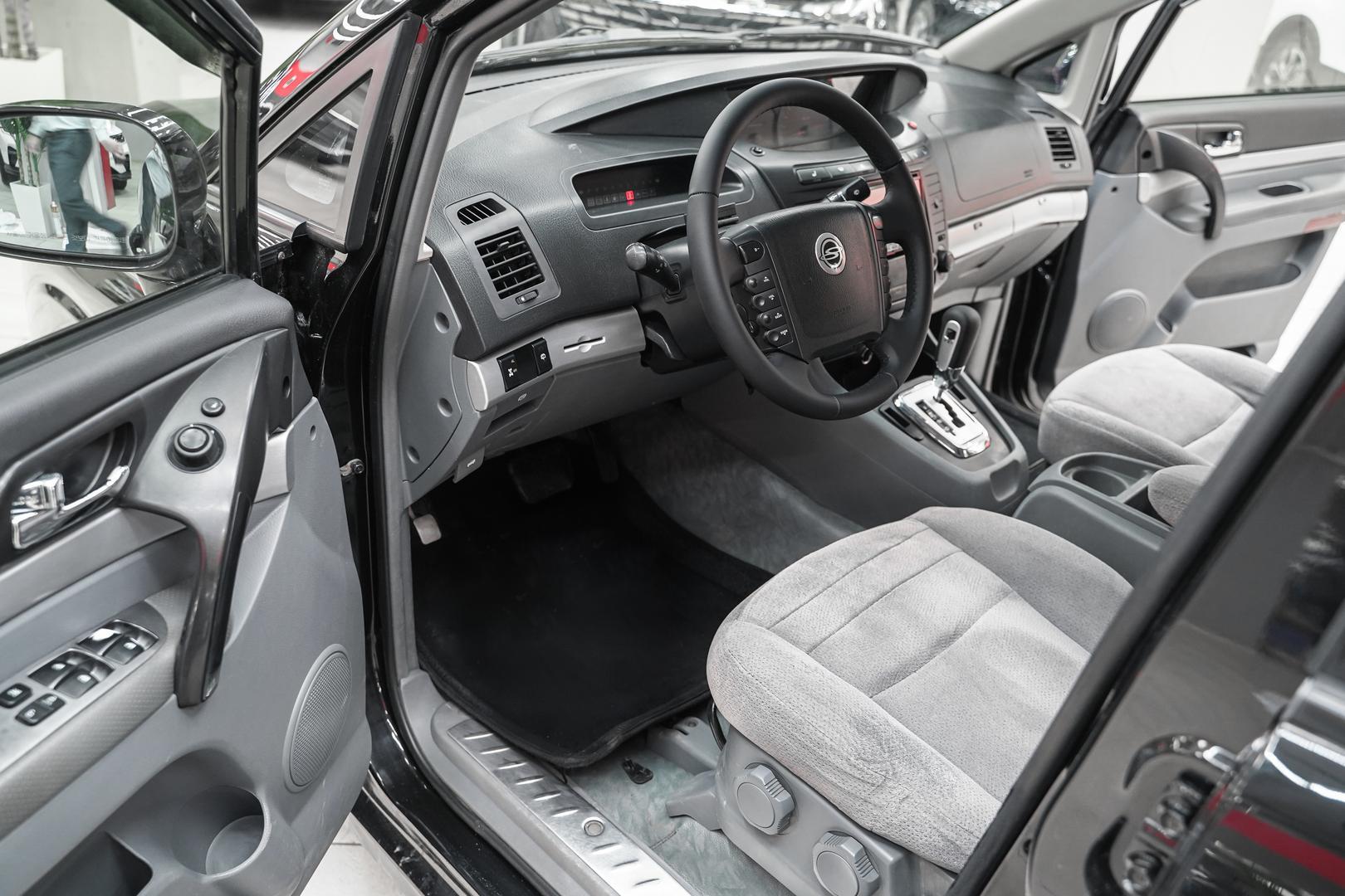 SsangYong Rodius 2011, черный, ДЦ Орехово