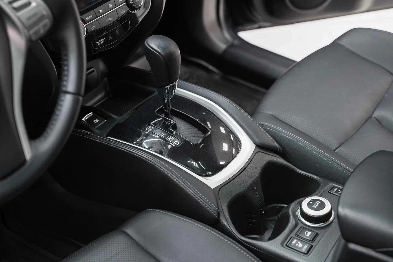 Nissan X-Trail 2015, синий, ДЦ Орехово