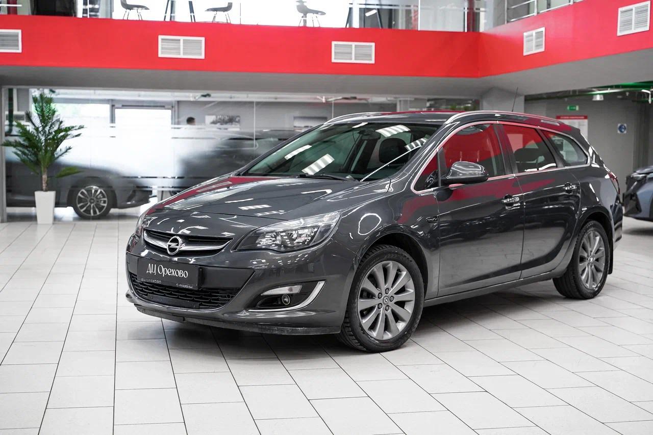 Opel Astra 2013, серый, ДЦ Орехово