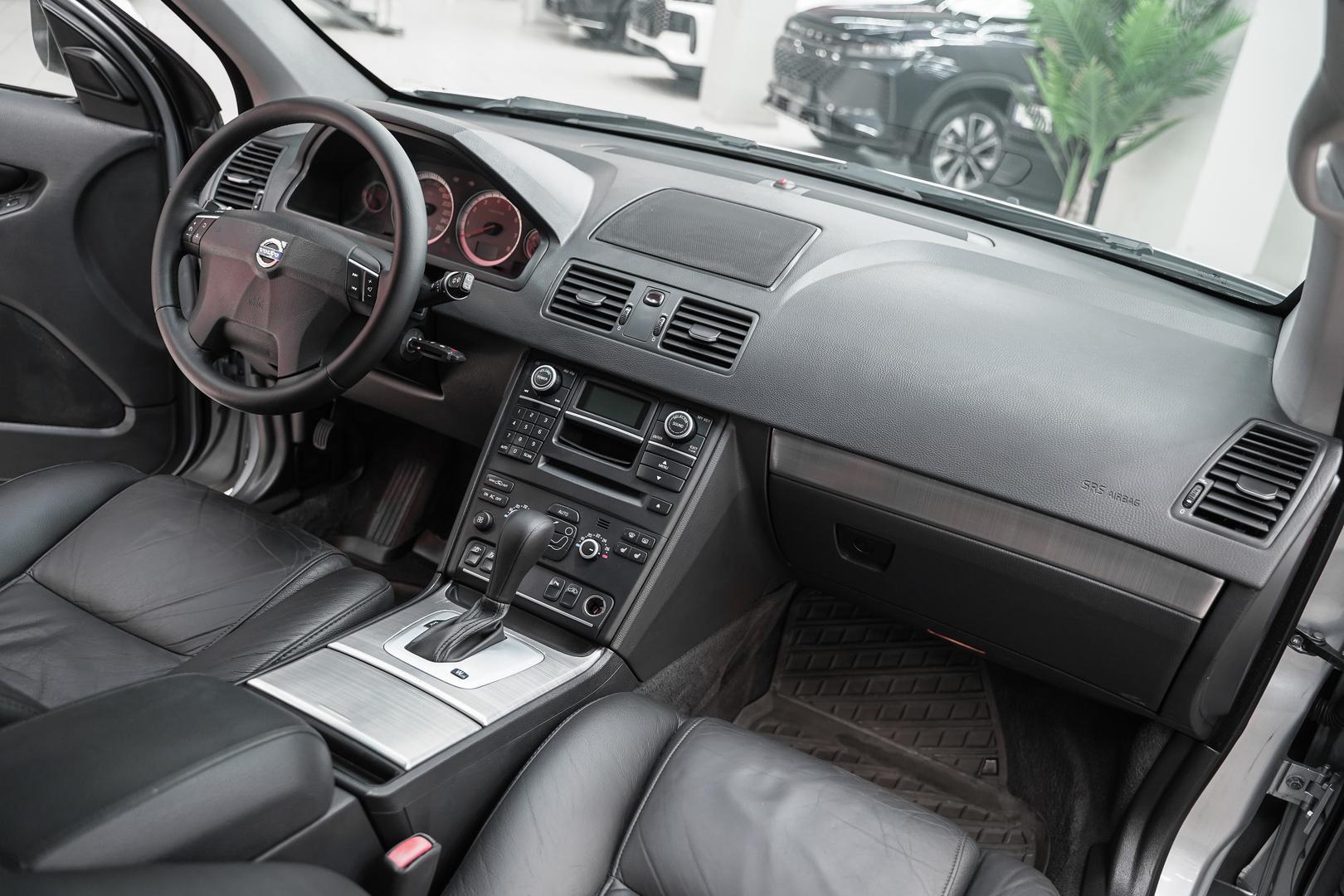 Volvo XC90 2011, серый, ДЦ Орехово