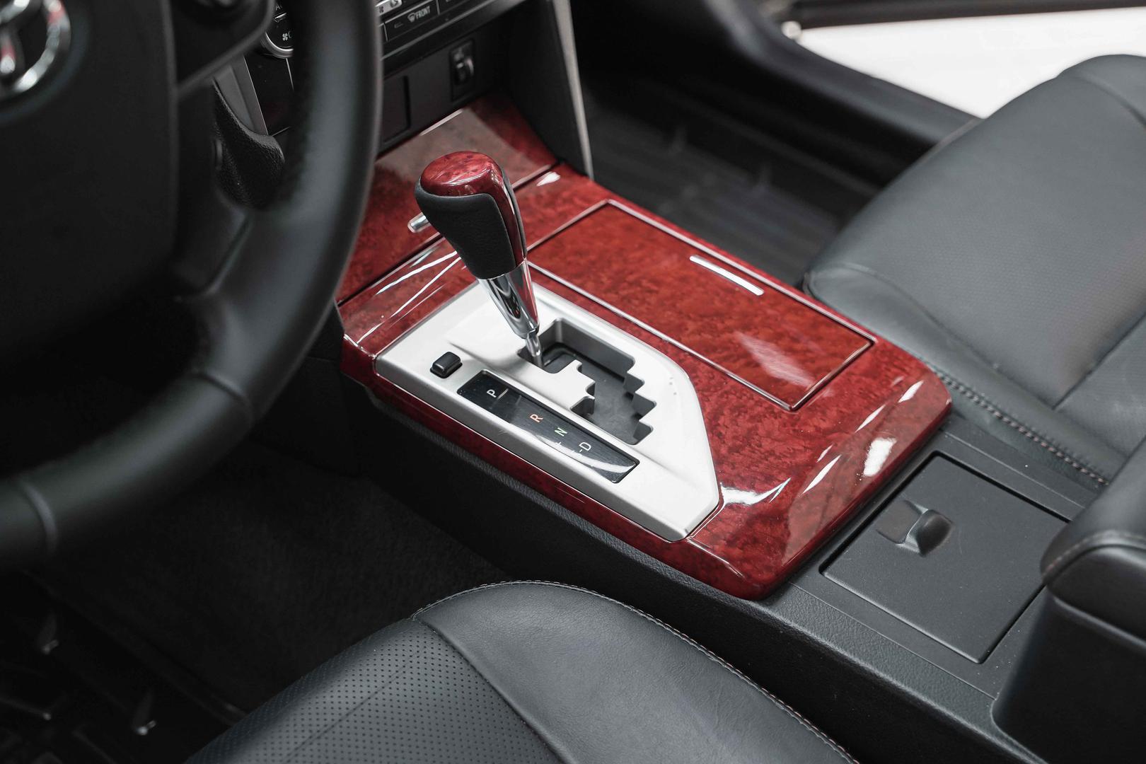 Toyota Camry 2014, серый, ДЦ Орехово