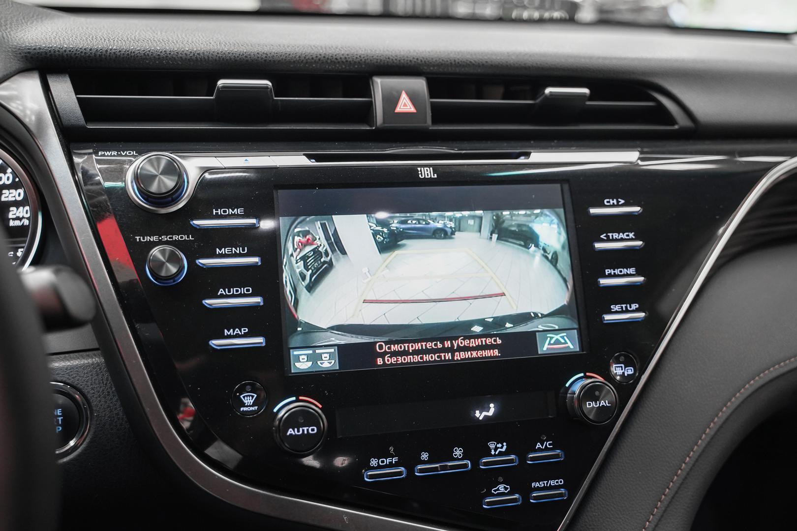 Toyota Camry 2018, черный, ДЦ Орехово
