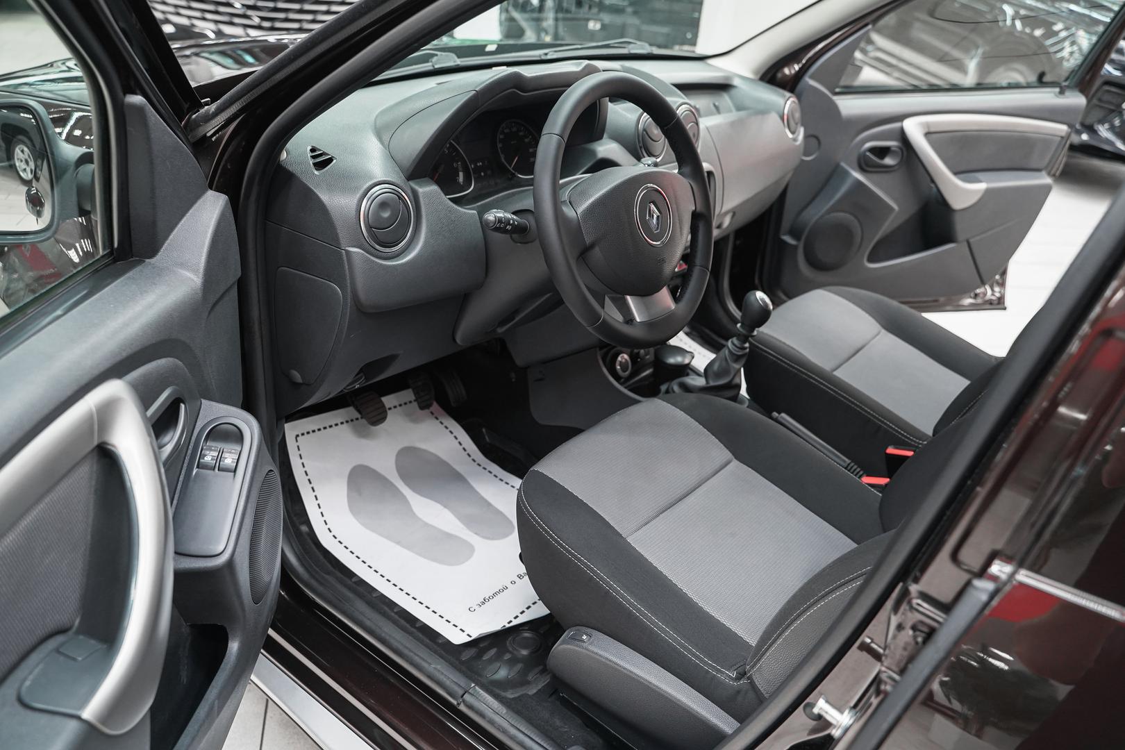 Renault Duster 2015, коричневый, ДЦ Орехово