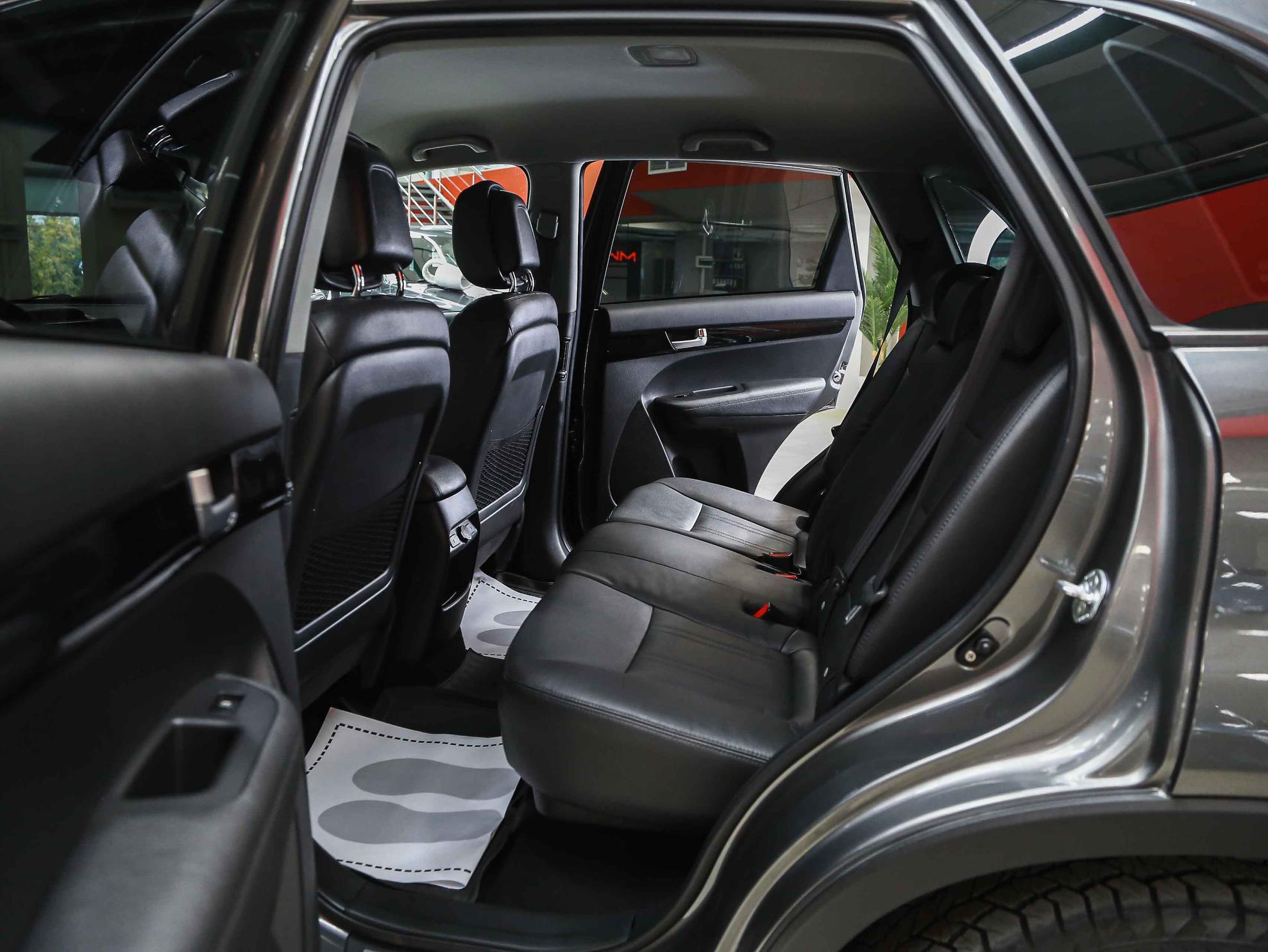 Kia Sorento 2014, серый, ДЦ Орехово