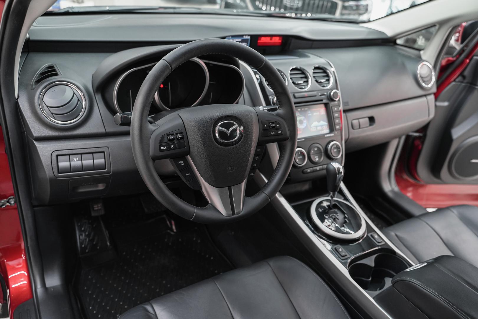 Mazda CX-7 2010, красный, ДЦ Орехово