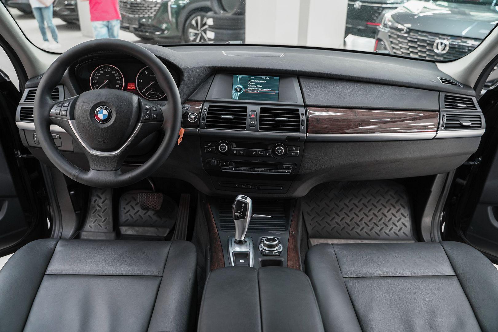 BMW X5 2012, черный, ДЦ Орехово
