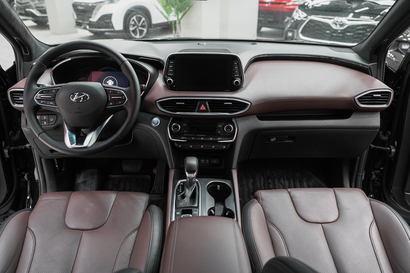 Hyundai Santa Fe 2019, черный, ДЦ Орехово