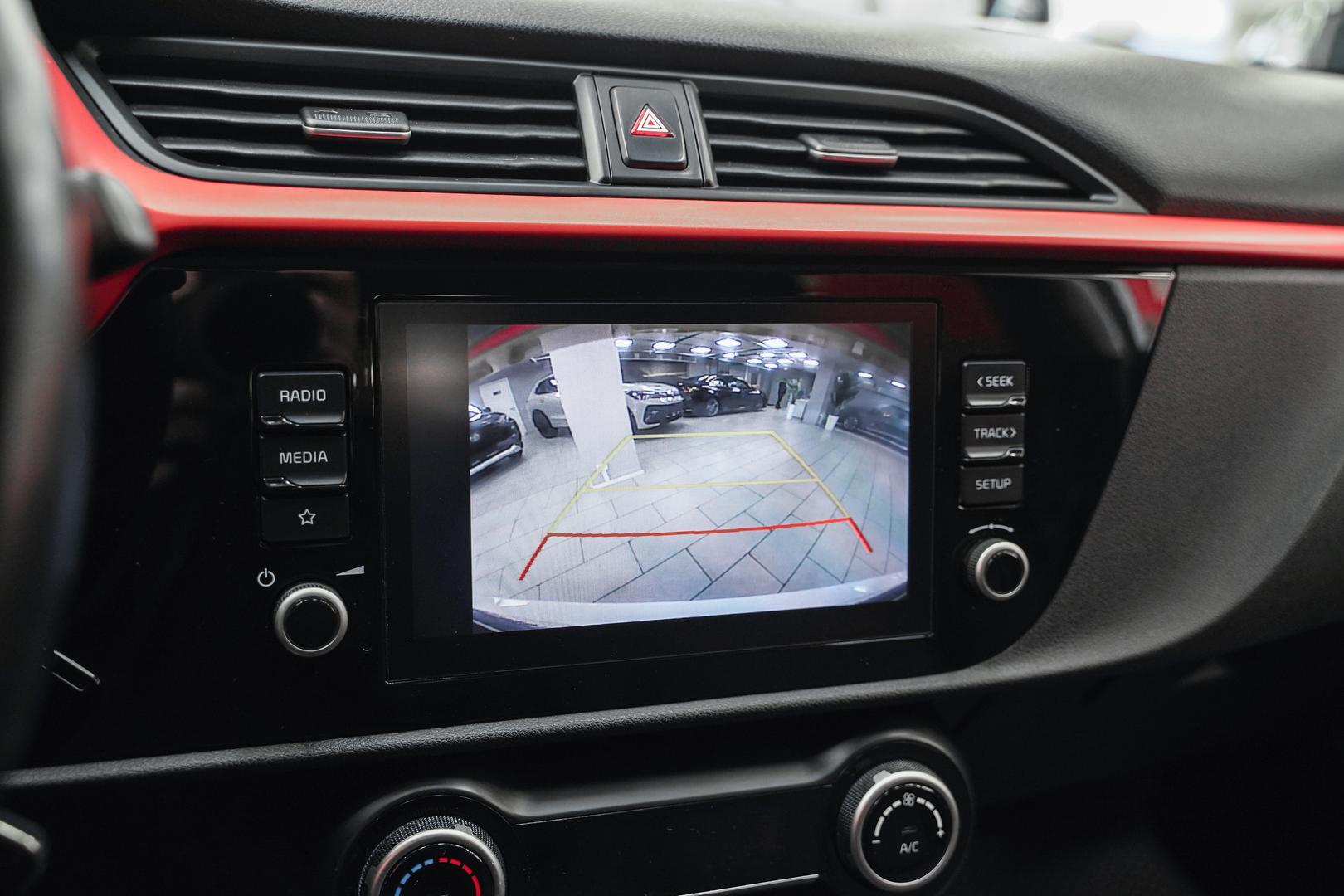 Kia Rio 2021, белый, ДЦ Орехово