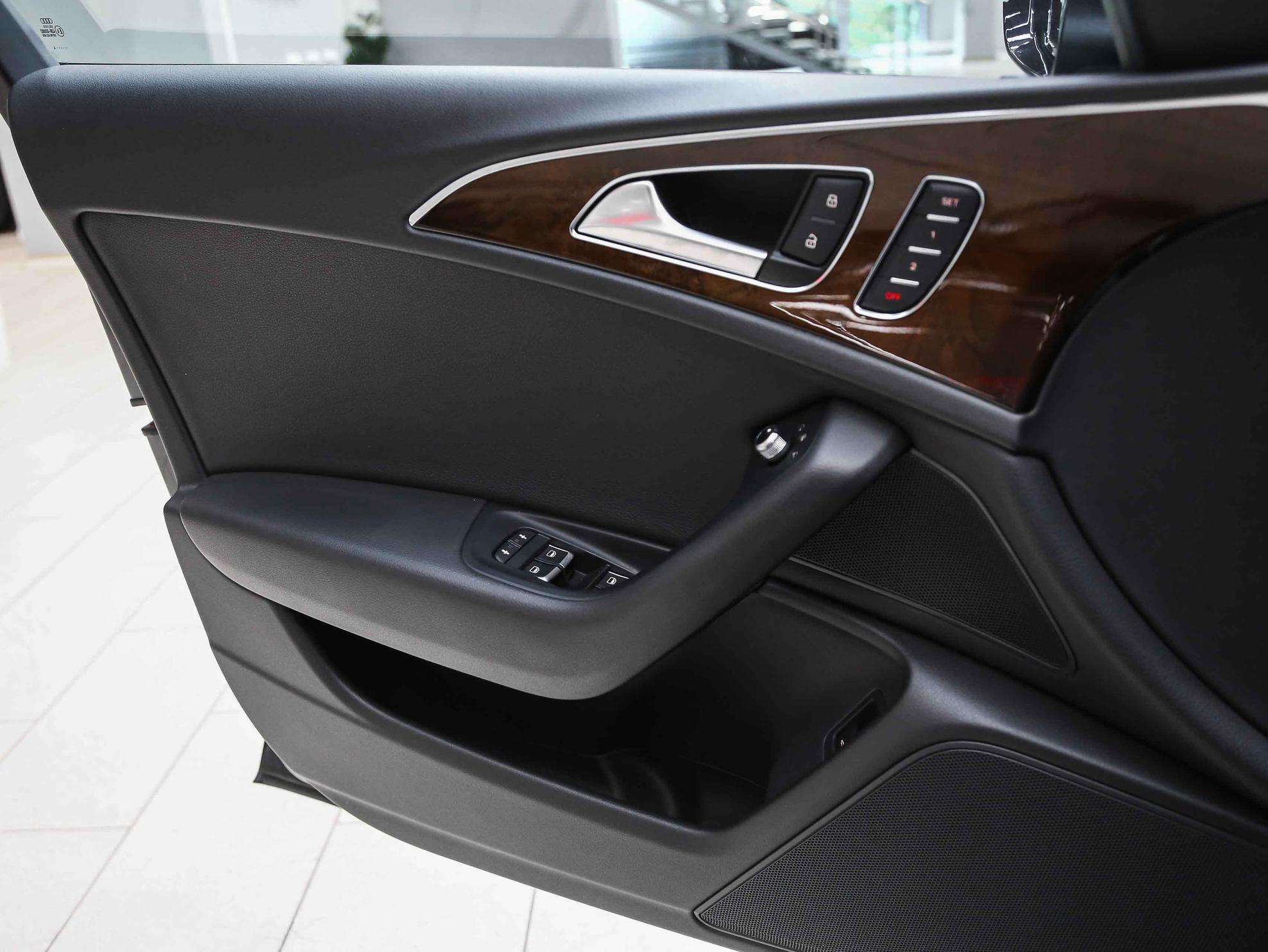 Audi A6 2014, черный, ДЦ Орехово