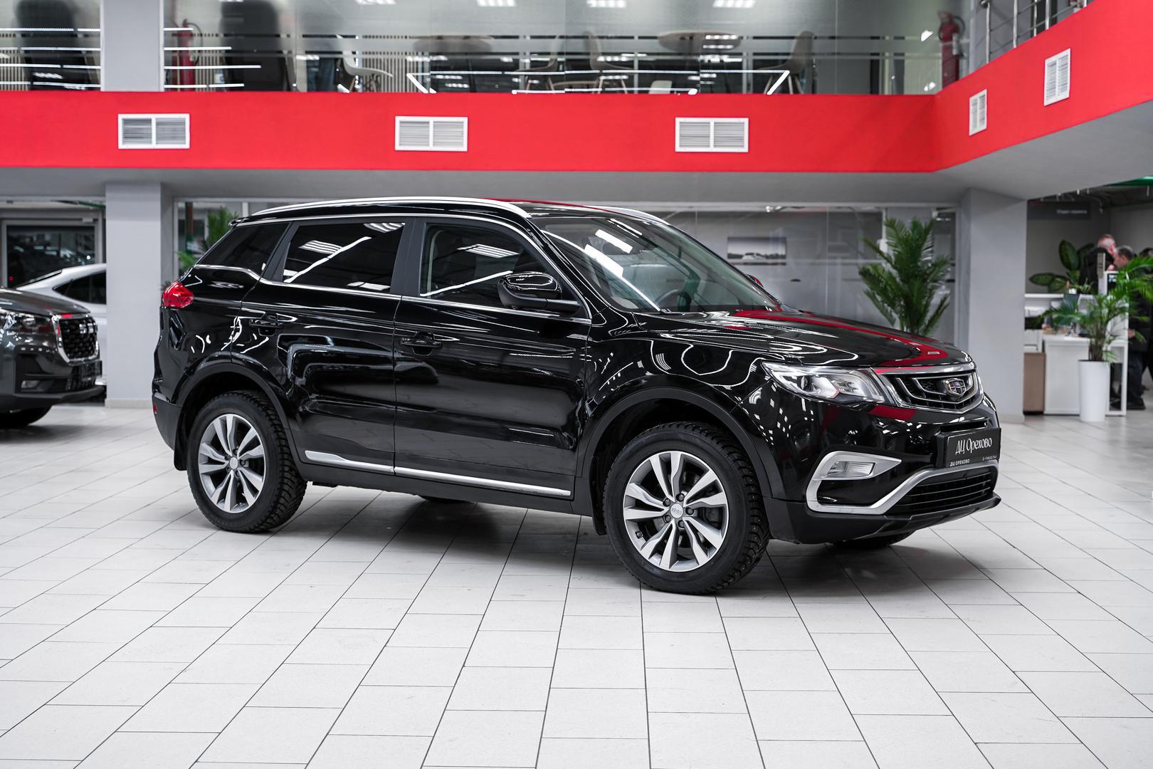 Geely Atlas 2022, черный, ДЦ Орехово
