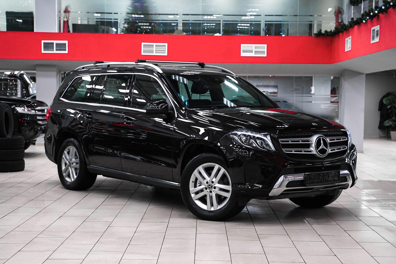 Mercedes-Benz GLS 2017, черный, ДЦ Орехово