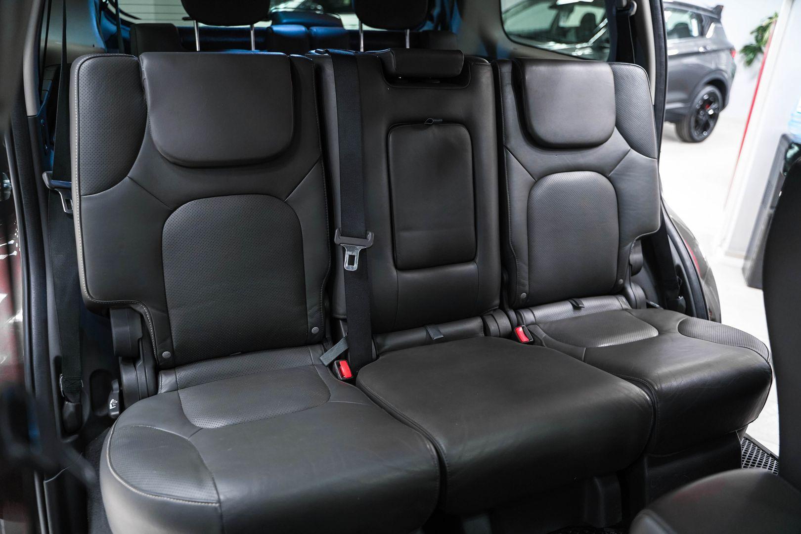 Nissan Pathfinder 2012, коричневый, ДЦ Орехово