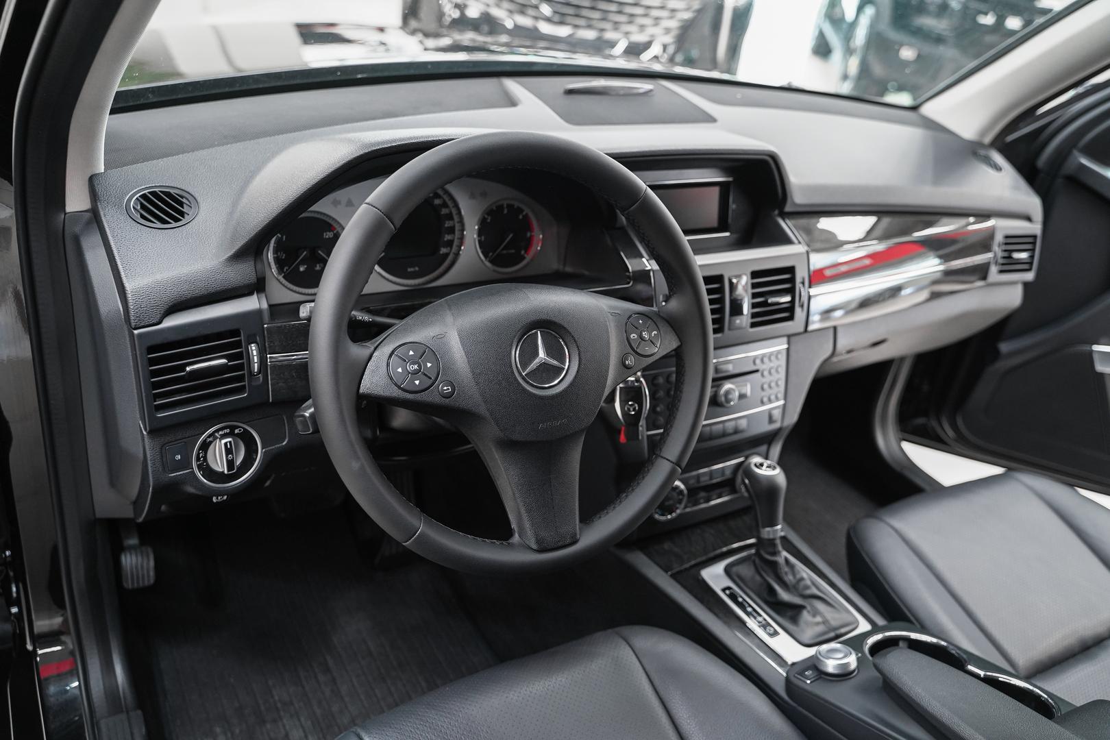 Mercedes-Benz GLK-Класс 2012, черный, ДЦ Орехово