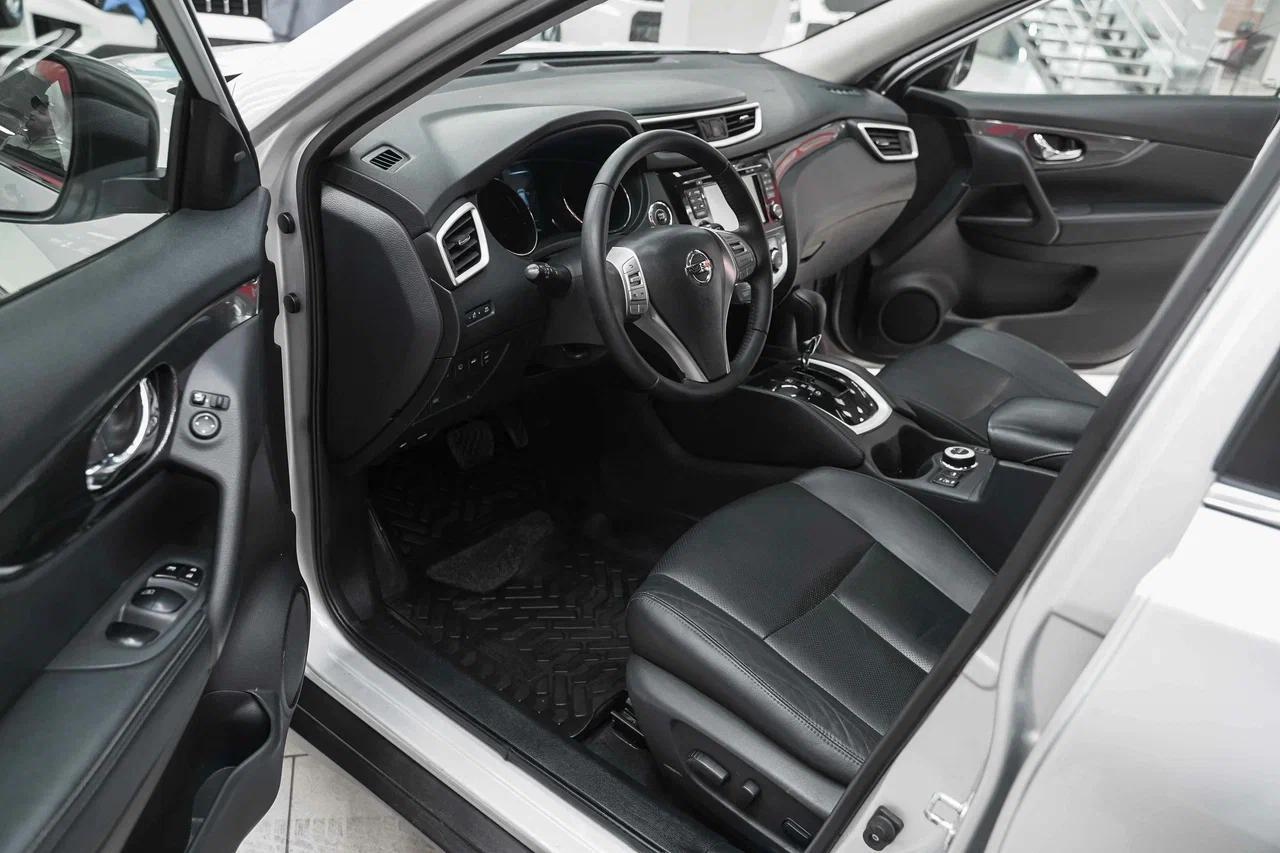 Nissan X-Trail 2016, серебряный, ДЦ Орехово