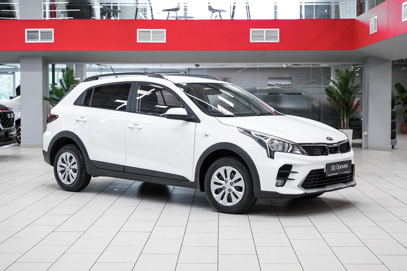 Kia Rio 2021, белый, ДЦ Орехово