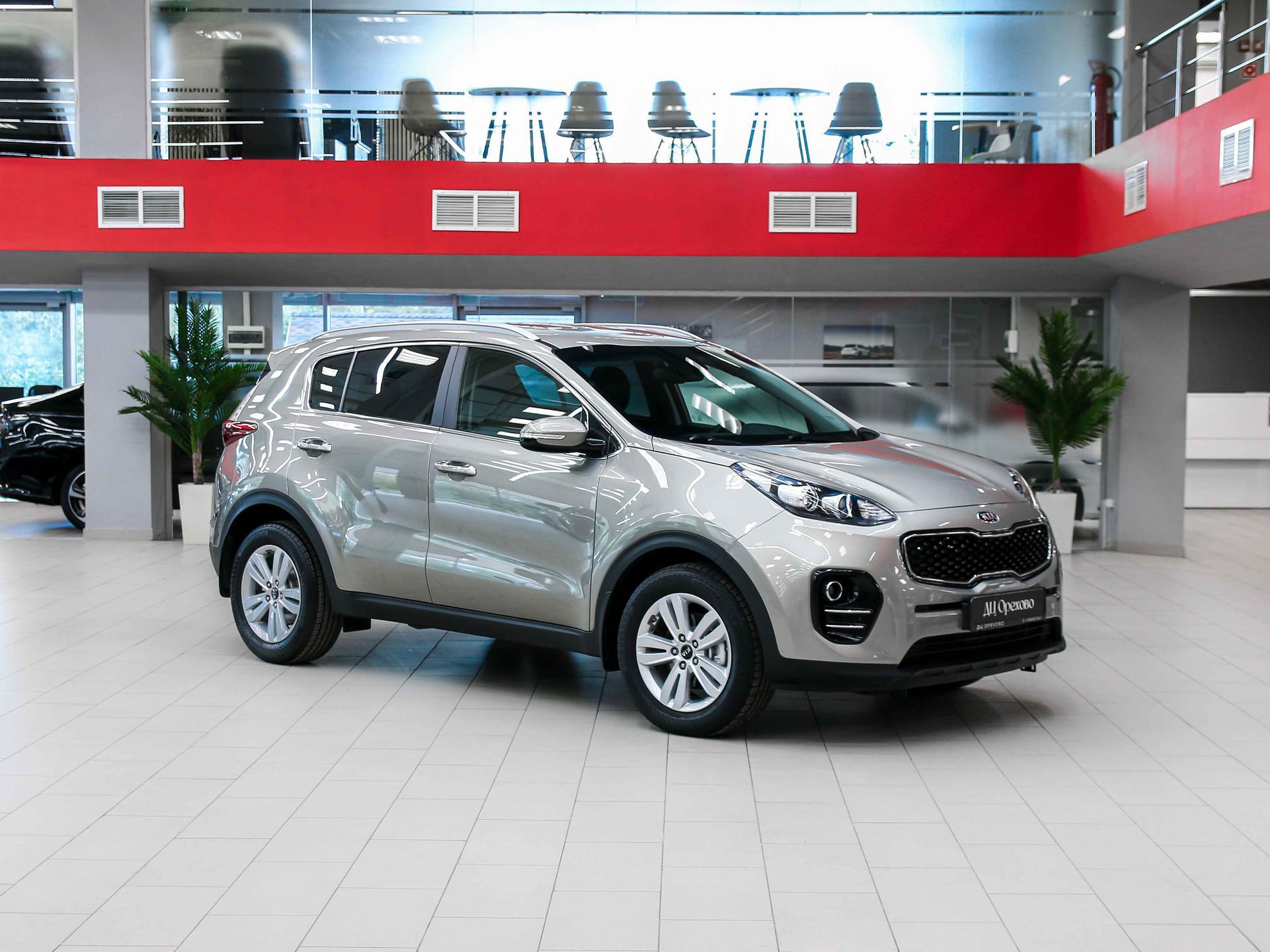 Kia Sportage 2016, серебряный, ДЦ Орехово