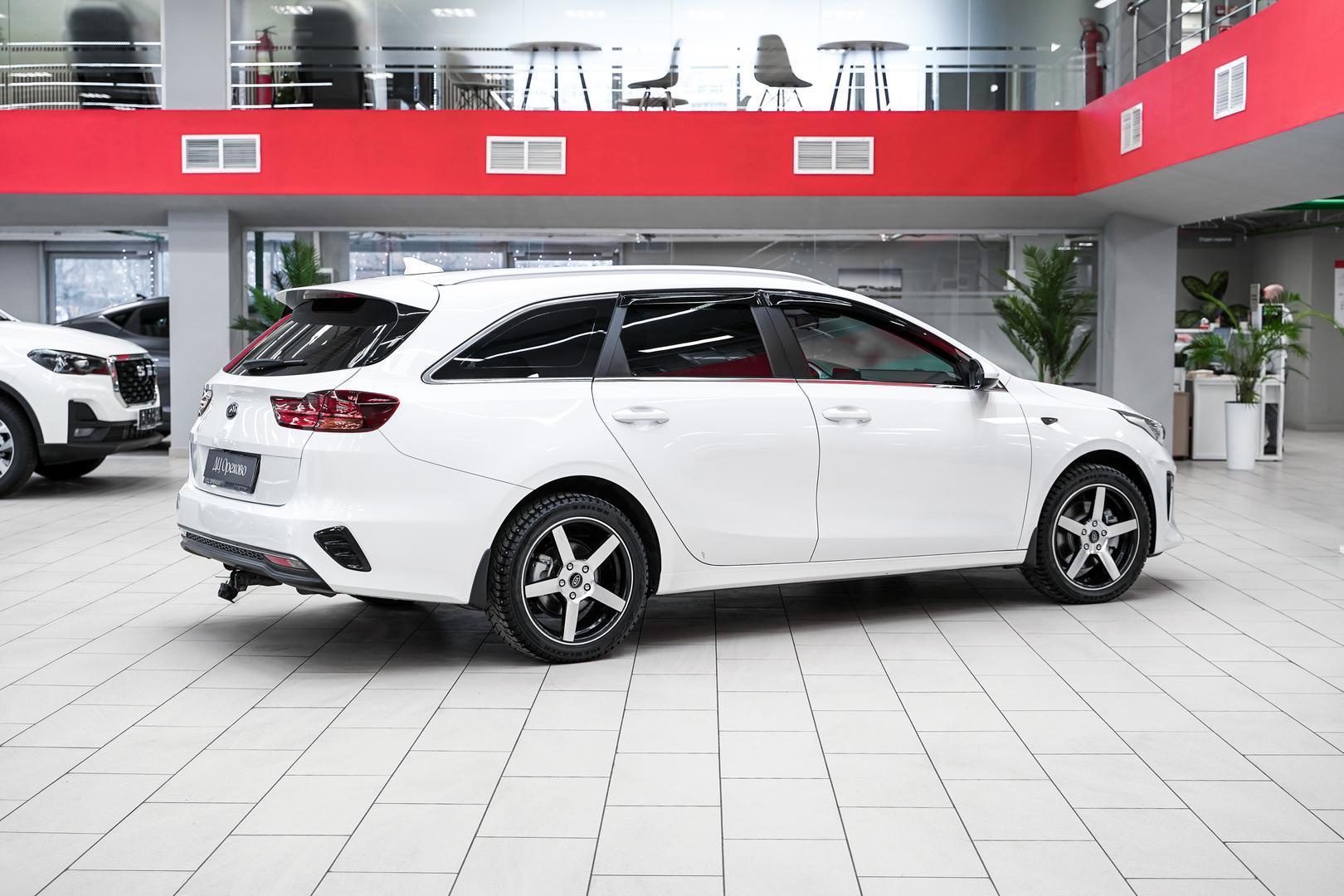 Kia Ceed 2019, белый, ДЦ Орехово