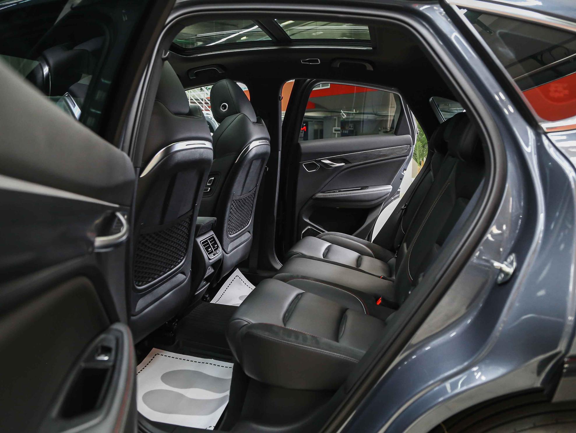 Geely Tugella 2023, серый, ДЦ Орехово