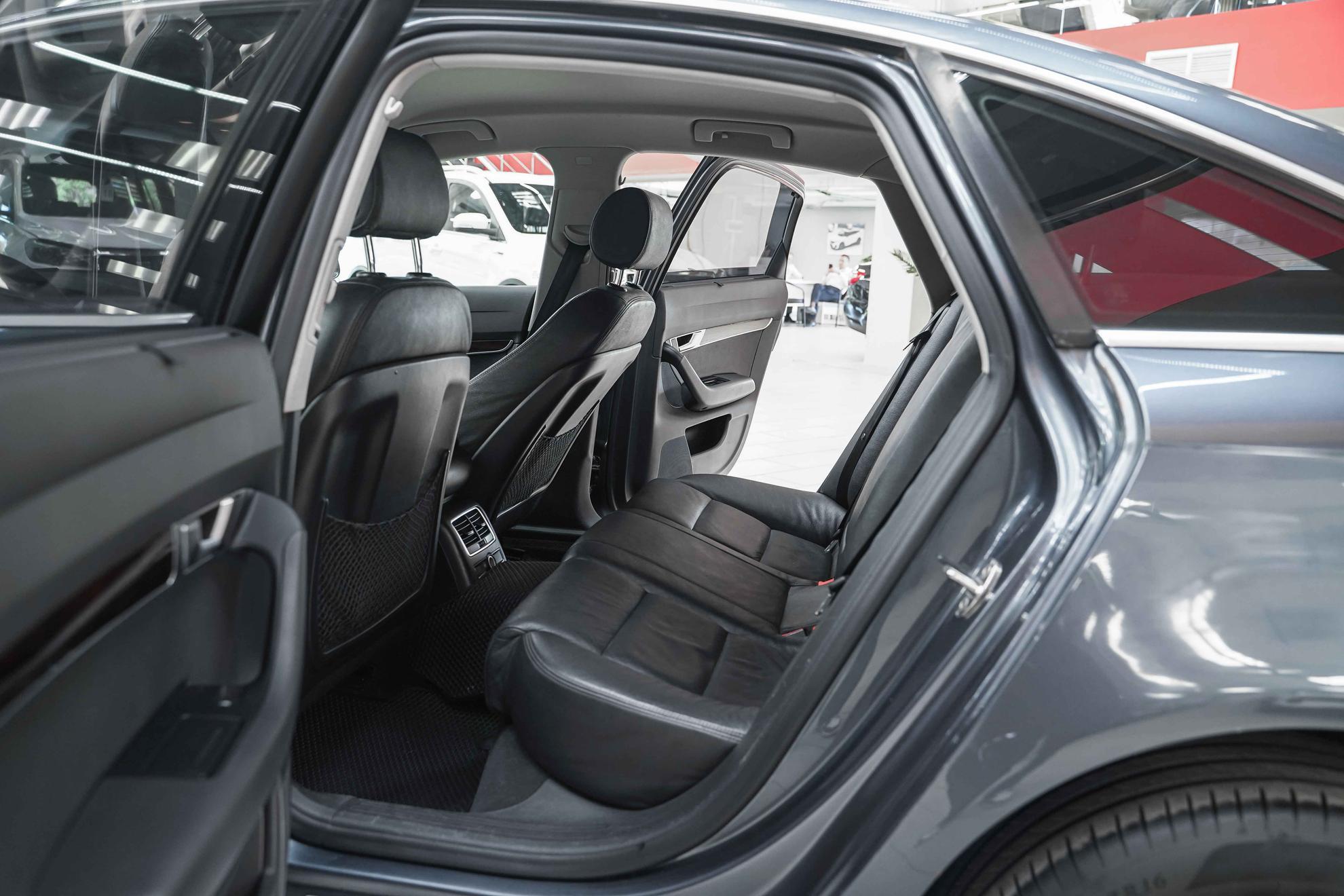 Audi A6 2006, серый, ДЦ Орехово