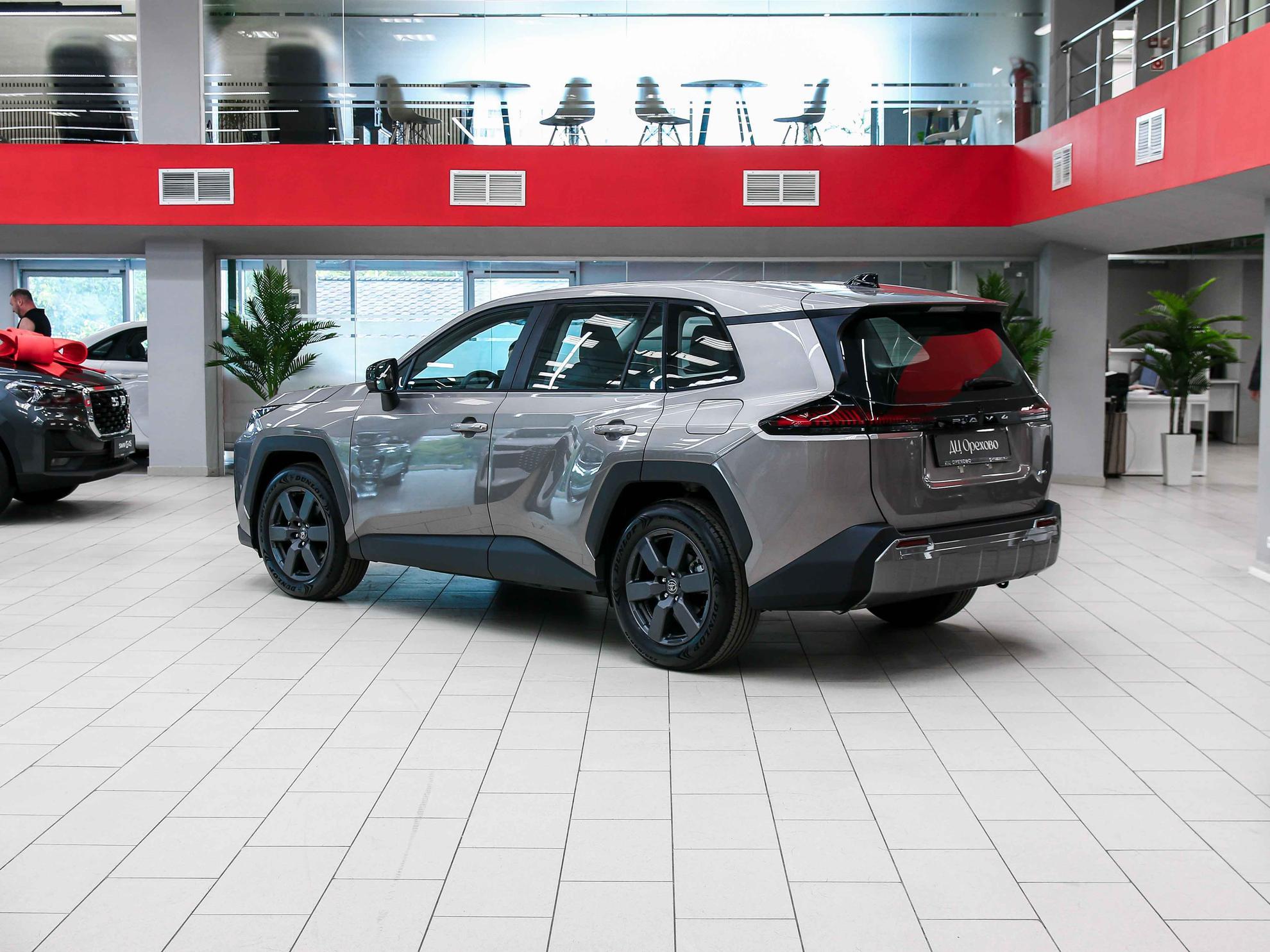 Toyota RAV4 2026, коричневый, ДЦ Орехово