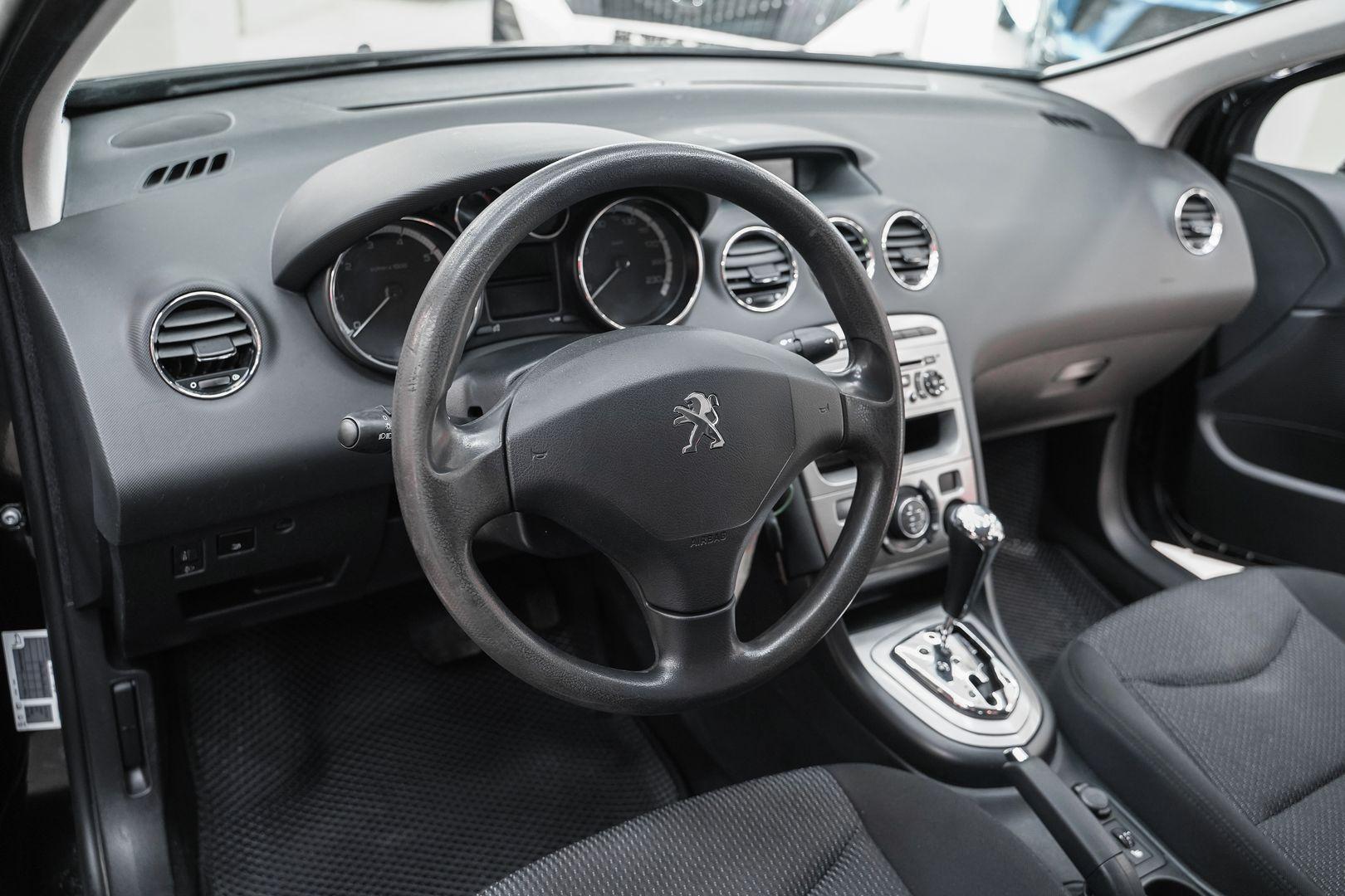 Peugeot 408 2012, черный, ДЦ Орехово