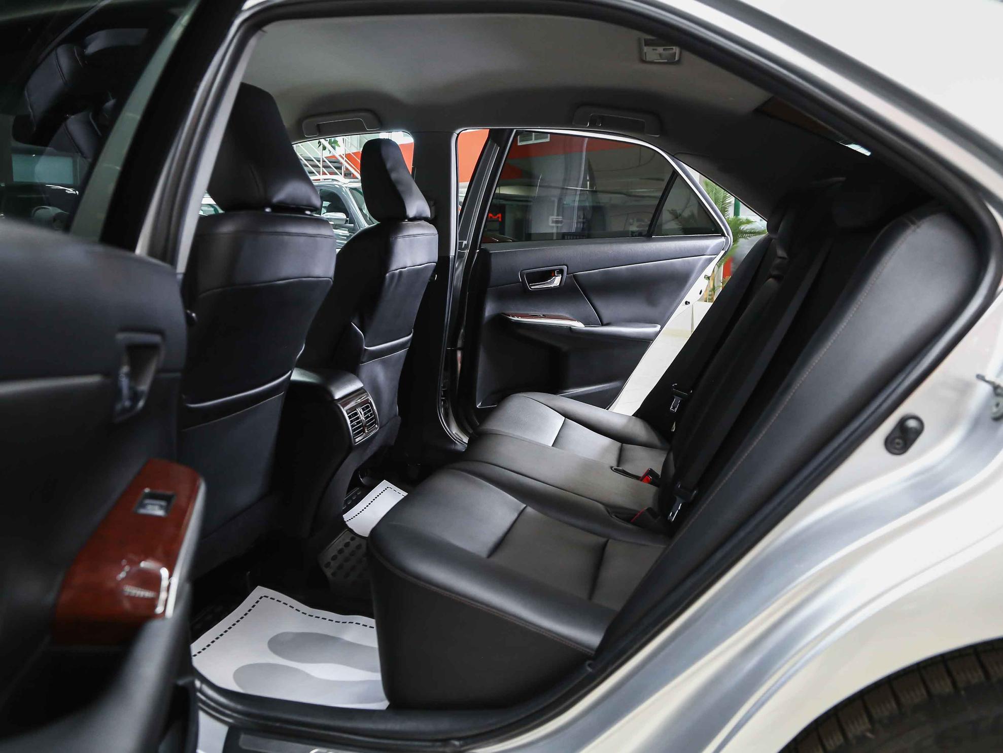 Toyota Camry 2012, серебряный, ДЦ Орехово
