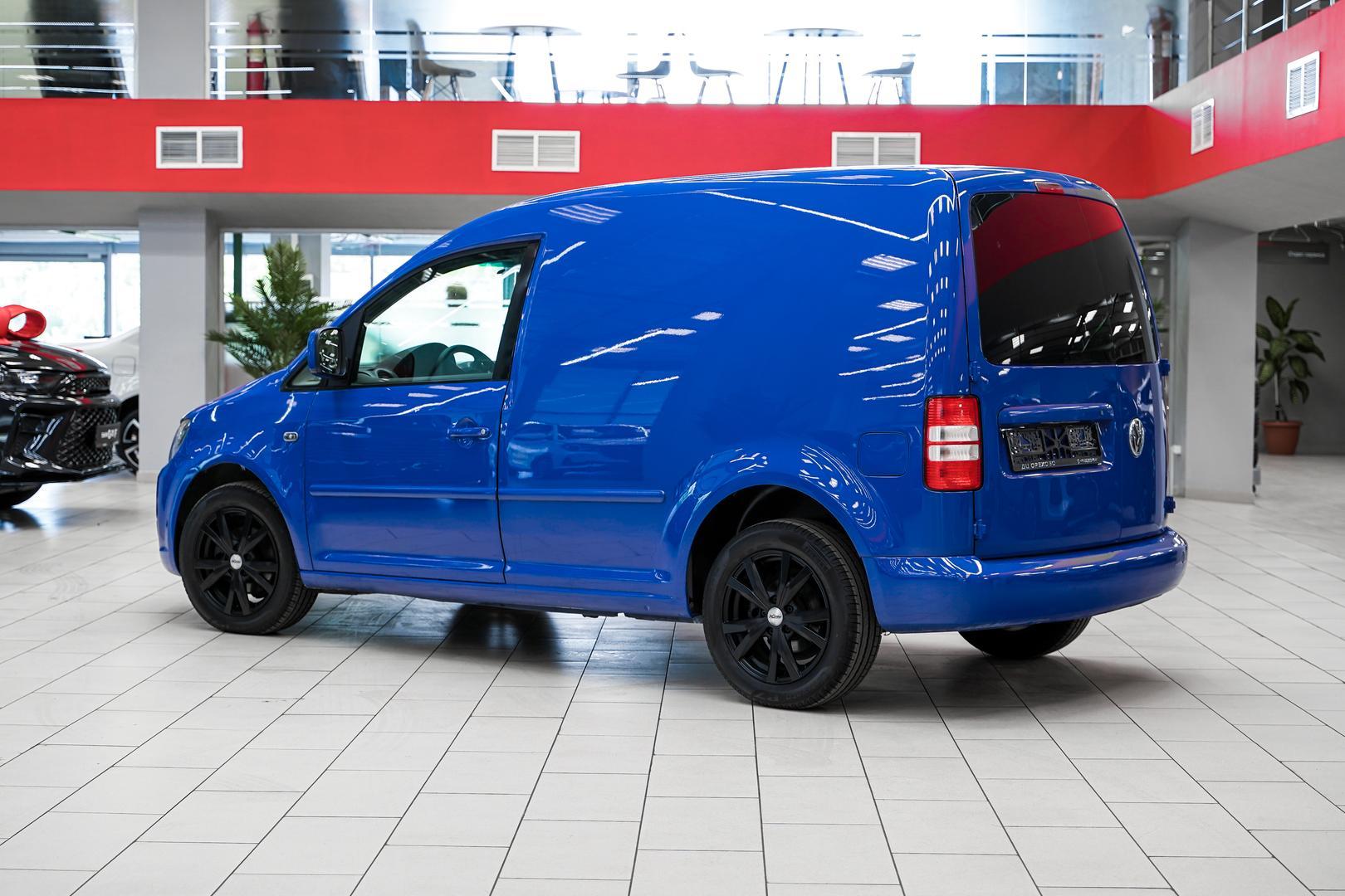 Volkswagen Caddy 2010, синий, ДЦ Орехово