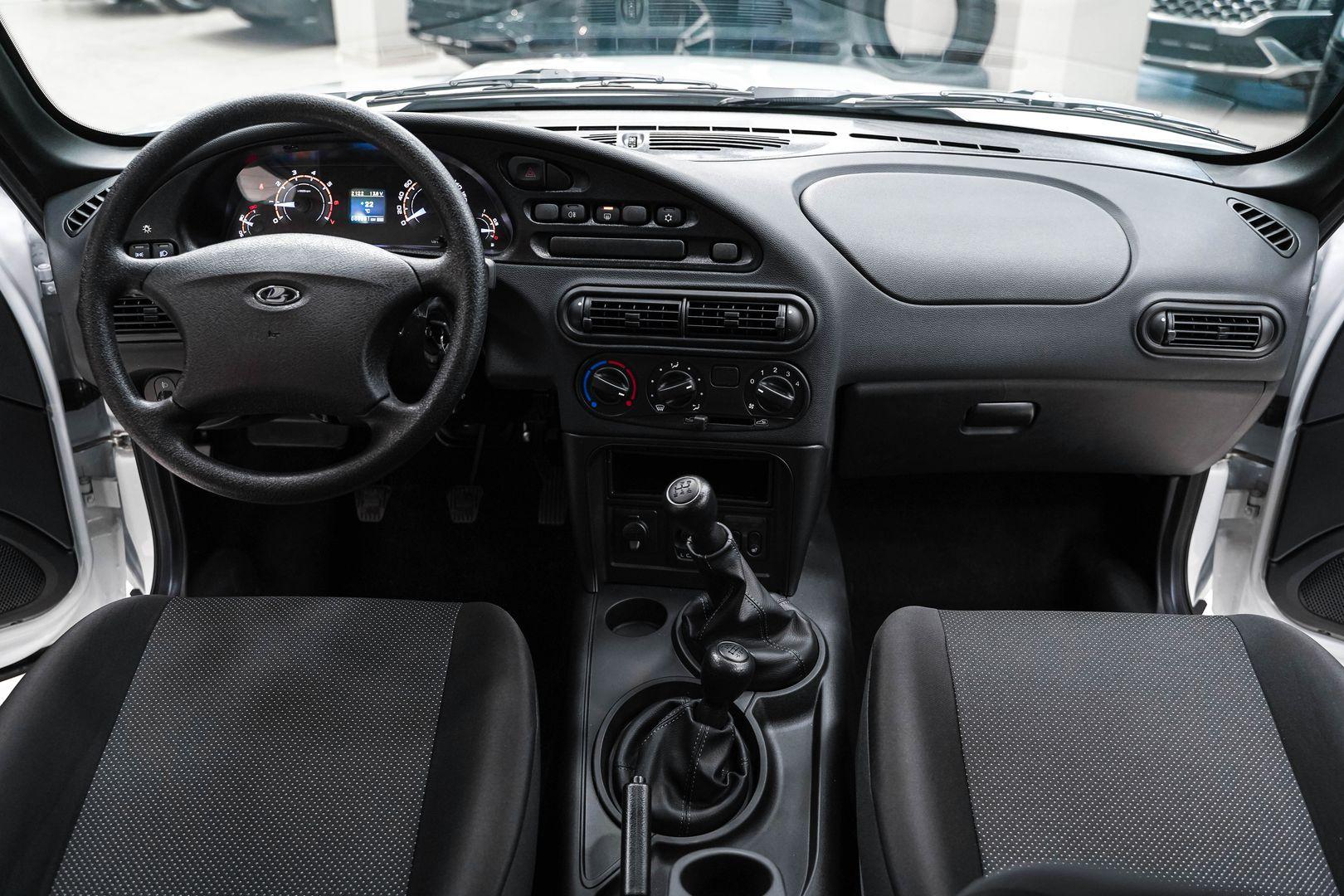 LADA (ВАЗ) Niva Travel 2024, белый, ДЦ Орехово