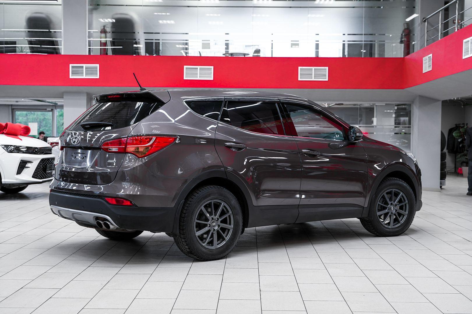 Hyundai Santa Fe 2014, коричневый, ДЦ Орехово