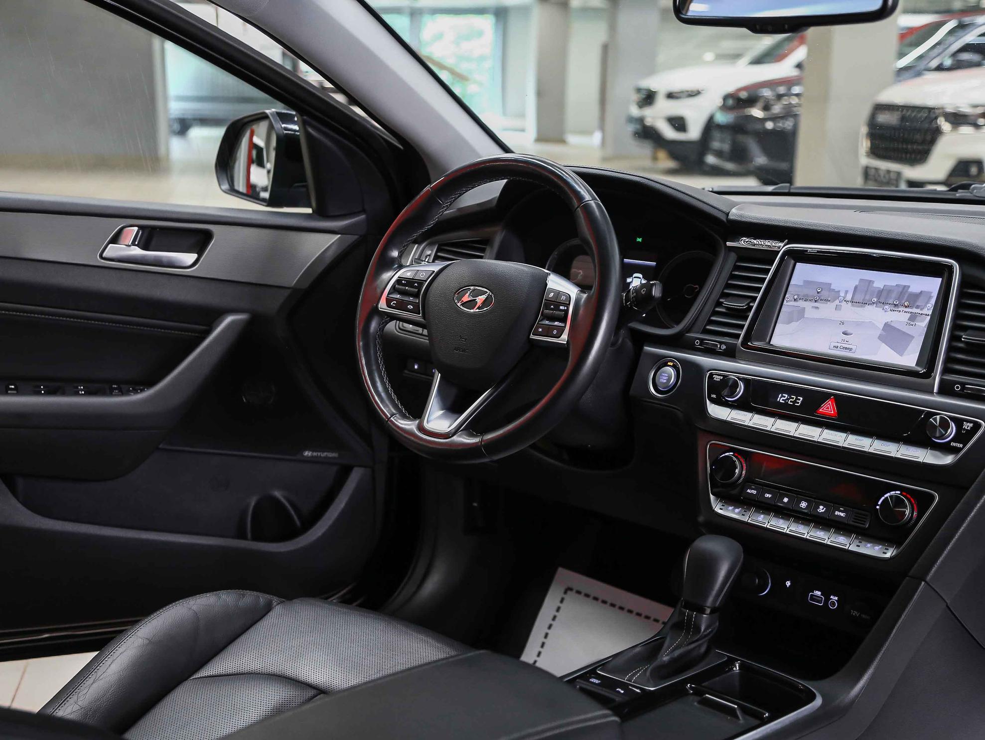 Hyundai Sonata 2017, черный, ДЦ Орехово
