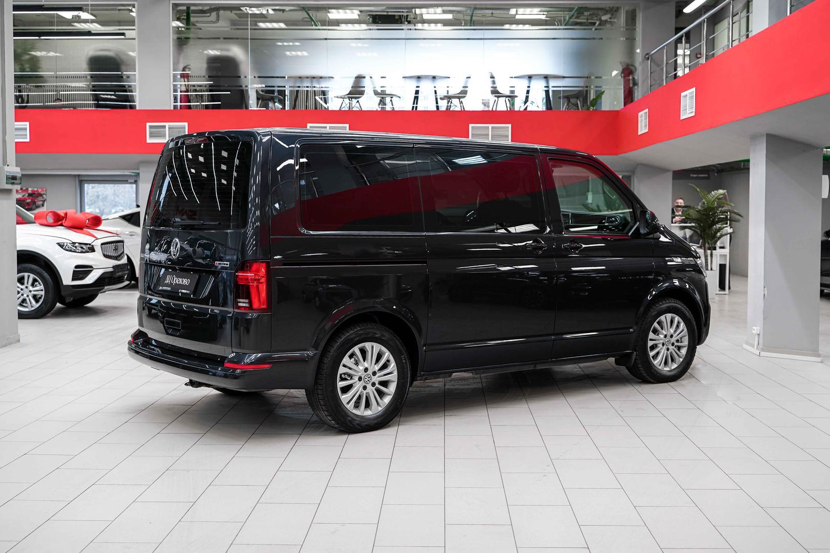 Volkswagen Multivan 2020, синий, ДЦ Орехово