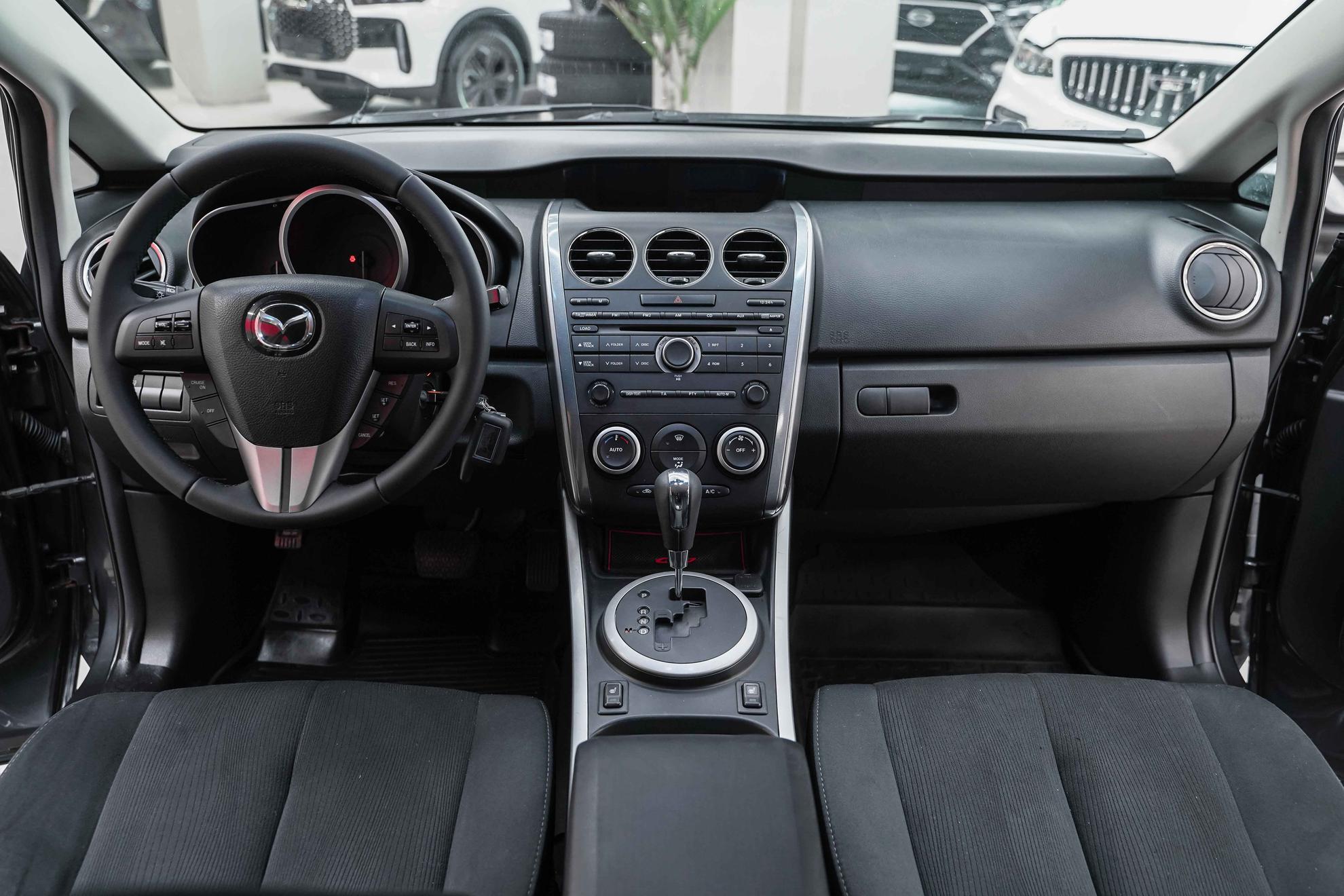 Mazda CX-7 2011, серый, ДЦ Орехово