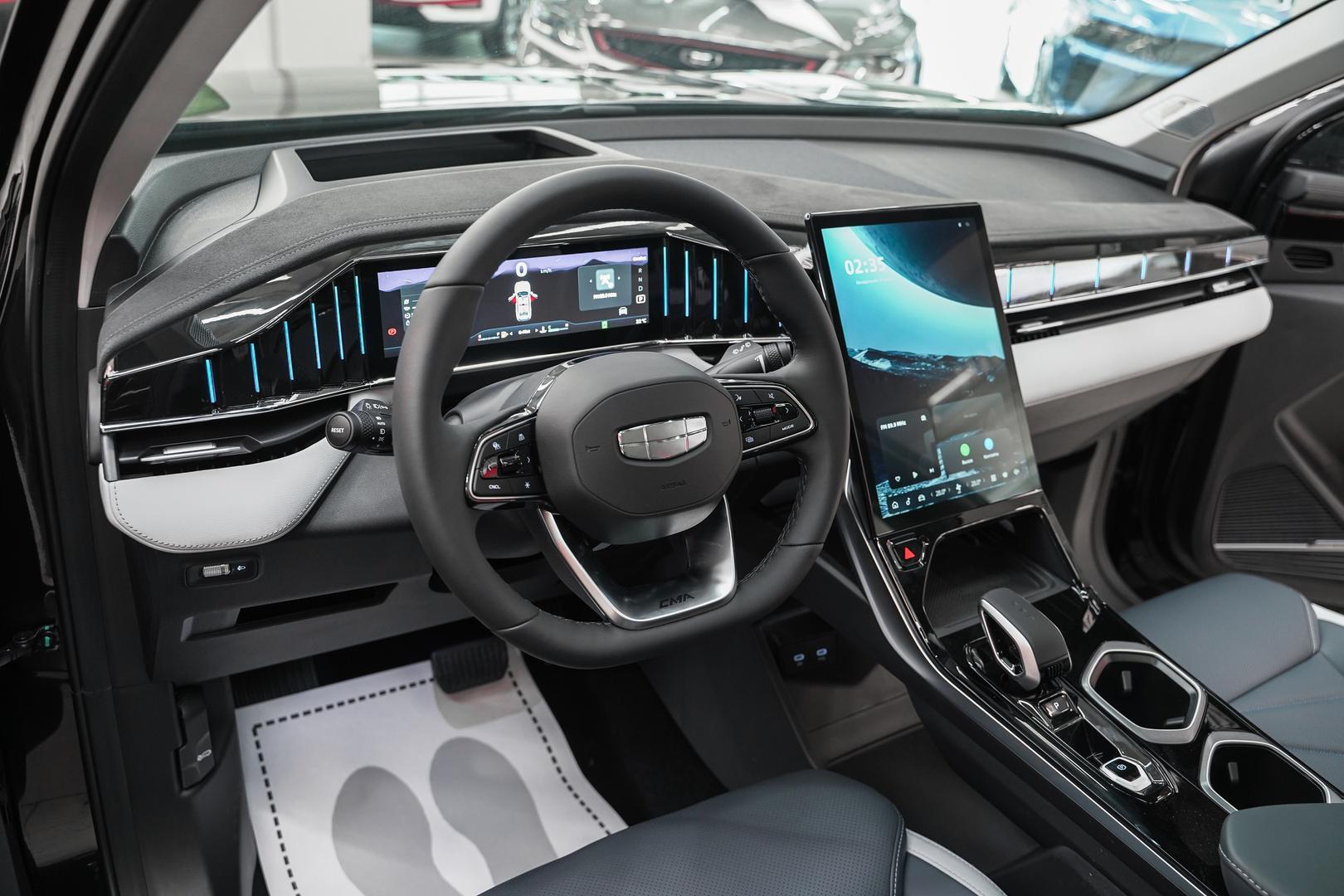 Geely Atlas 2024, черный, ДЦ Орехово
