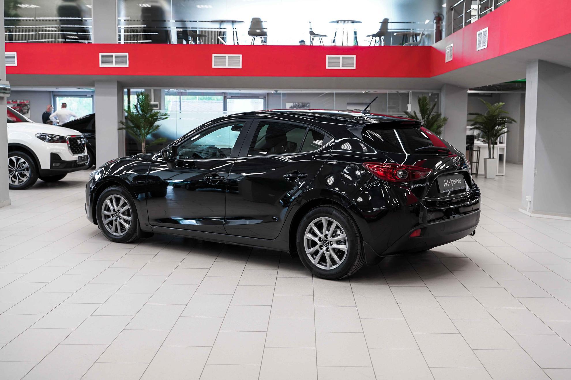Mazda 3 2013, черный, ДЦ Орехово