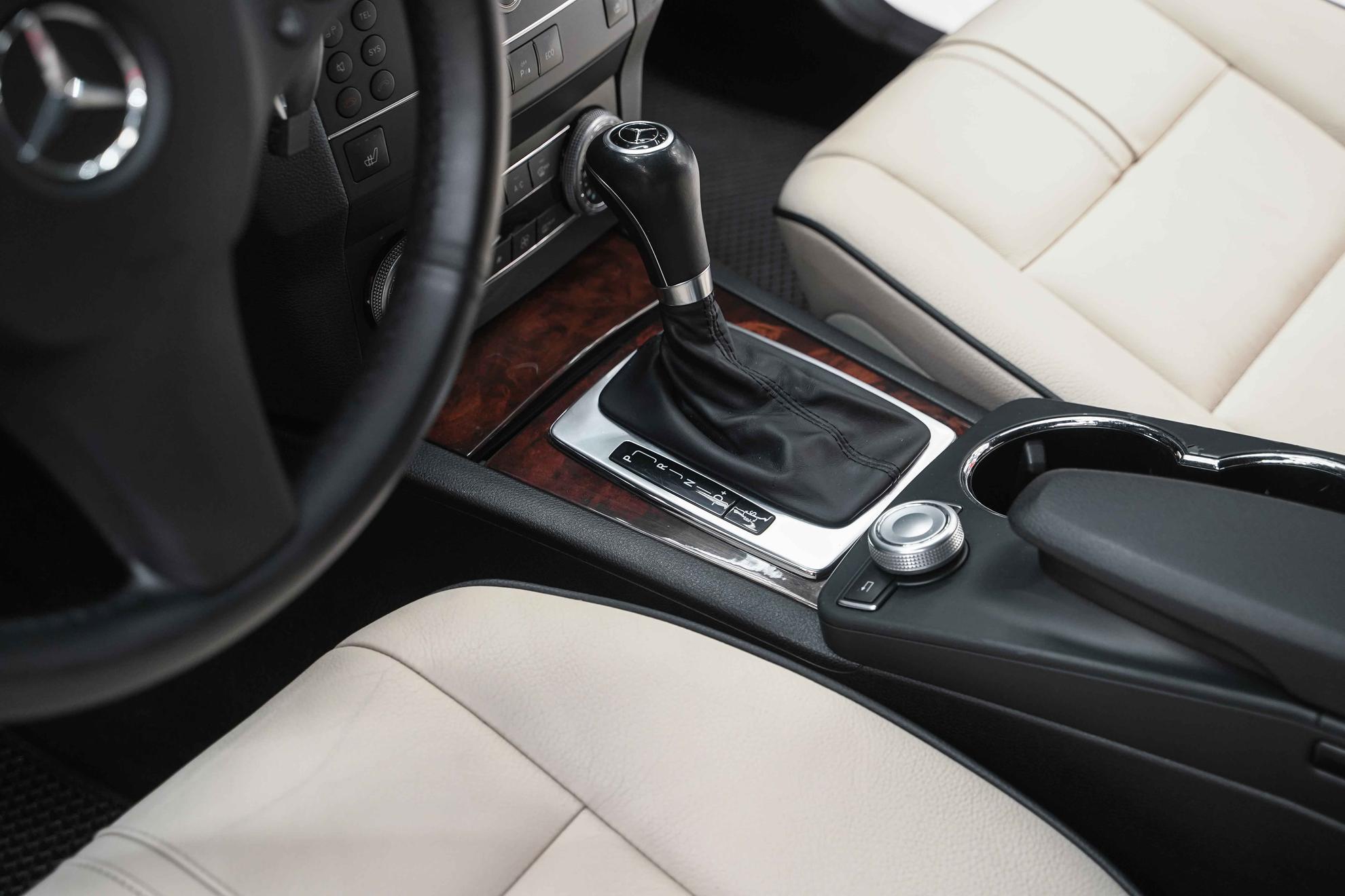 Mercedes-Benz GLK-Класс 2012, коричневый, ДЦ Орехово