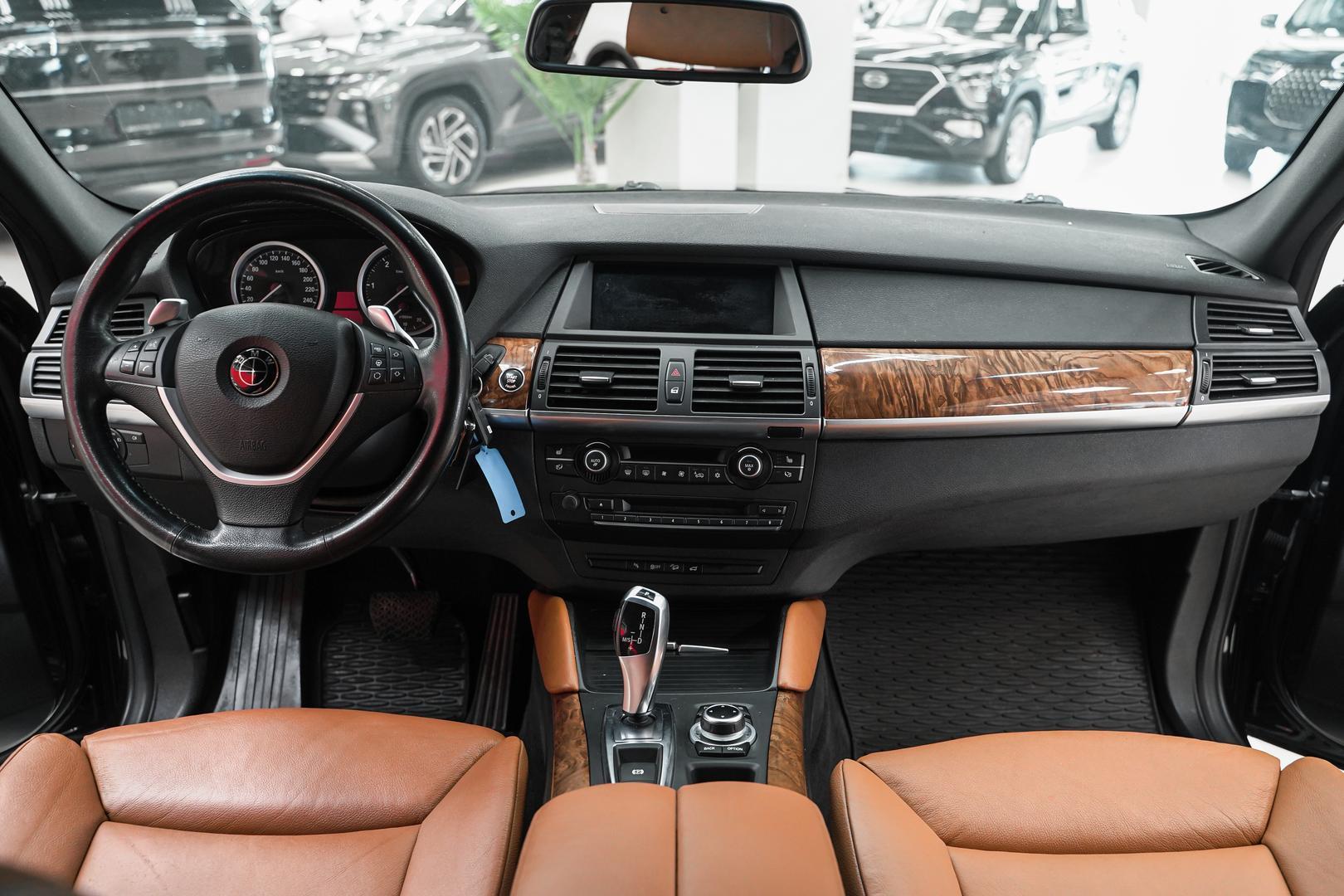BMW X6 2011, черный, ДЦ Орехово