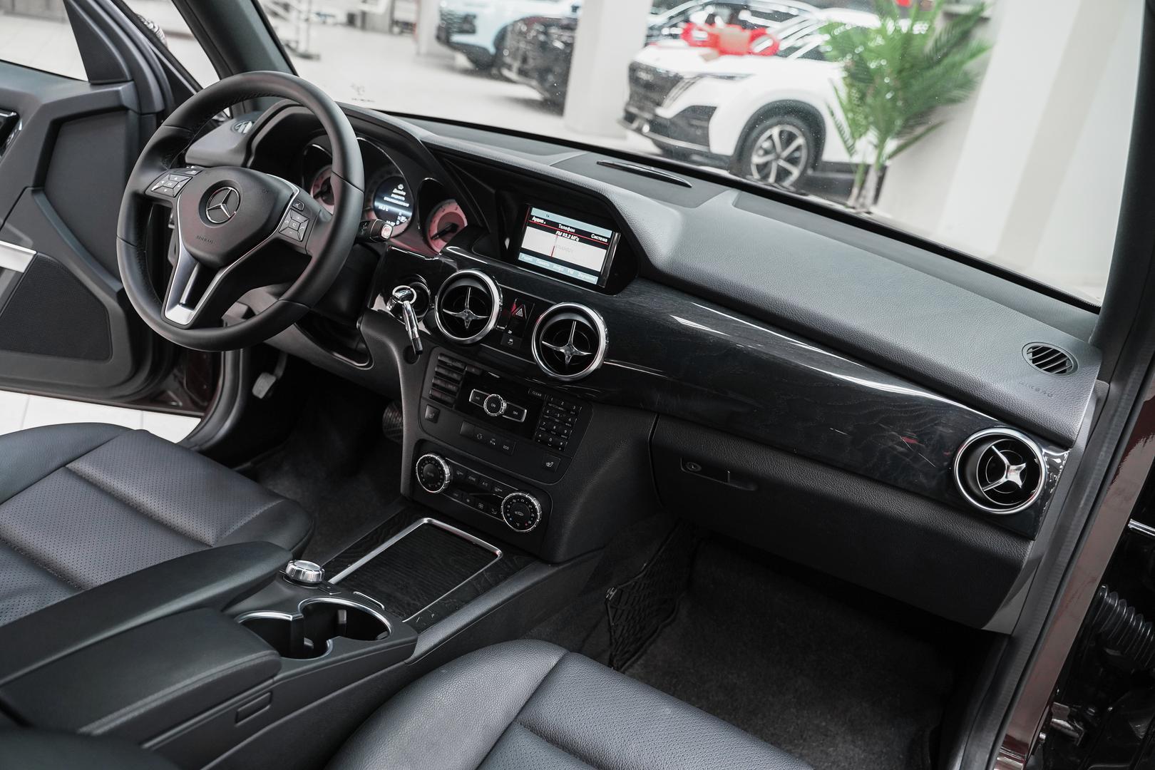 Mercedes-Benz GLK-Класс 2013, коричневый, ДЦ Орехово
