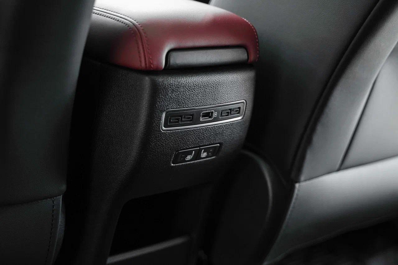 Geely Coolray 2023, серый, ДЦ Орехово