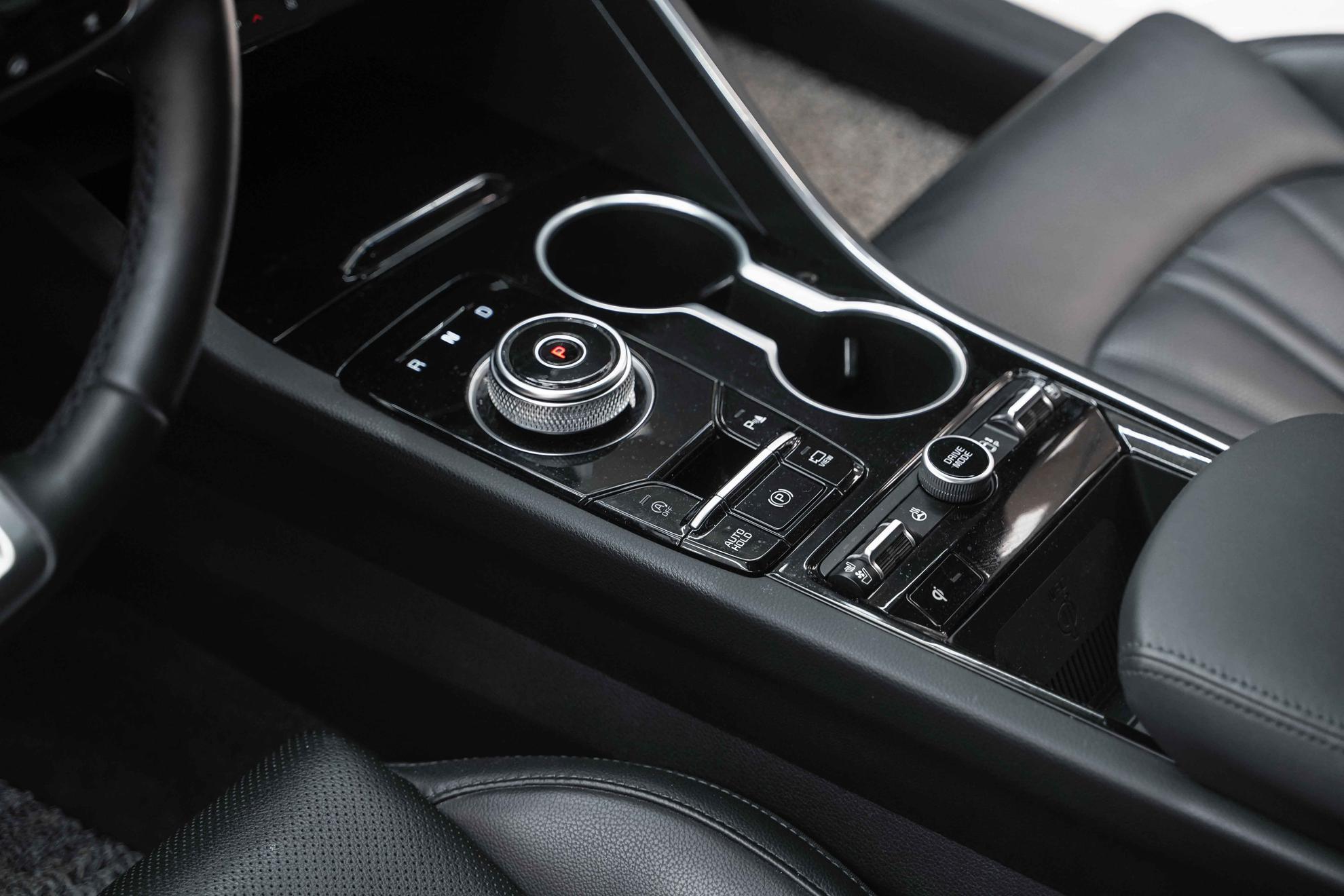 Kia K5 2021, белый, ДЦ Орехово