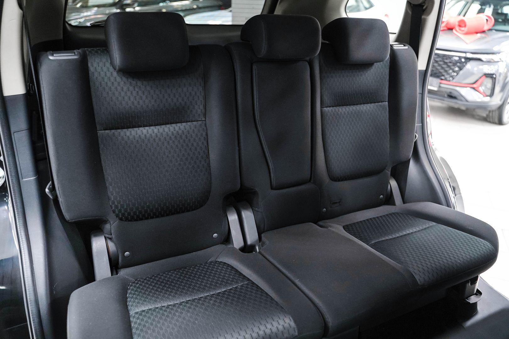 Mitsubishi Outlander 2014, черный, ДЦ Орехово